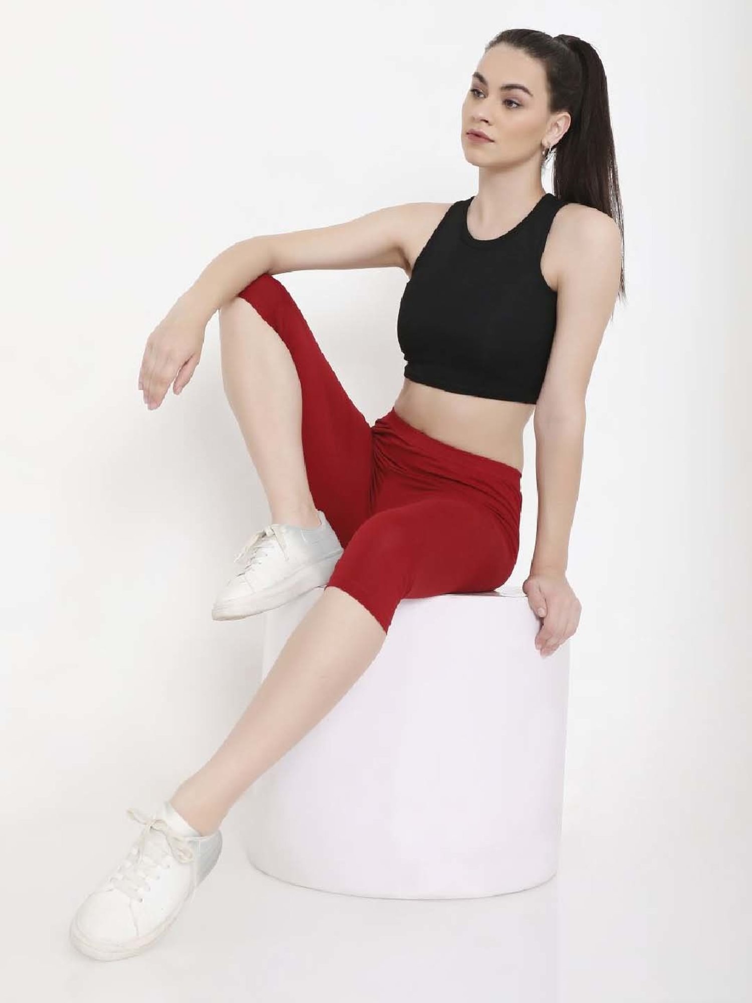 FEELINGS Maroon Cotton Plain Capris