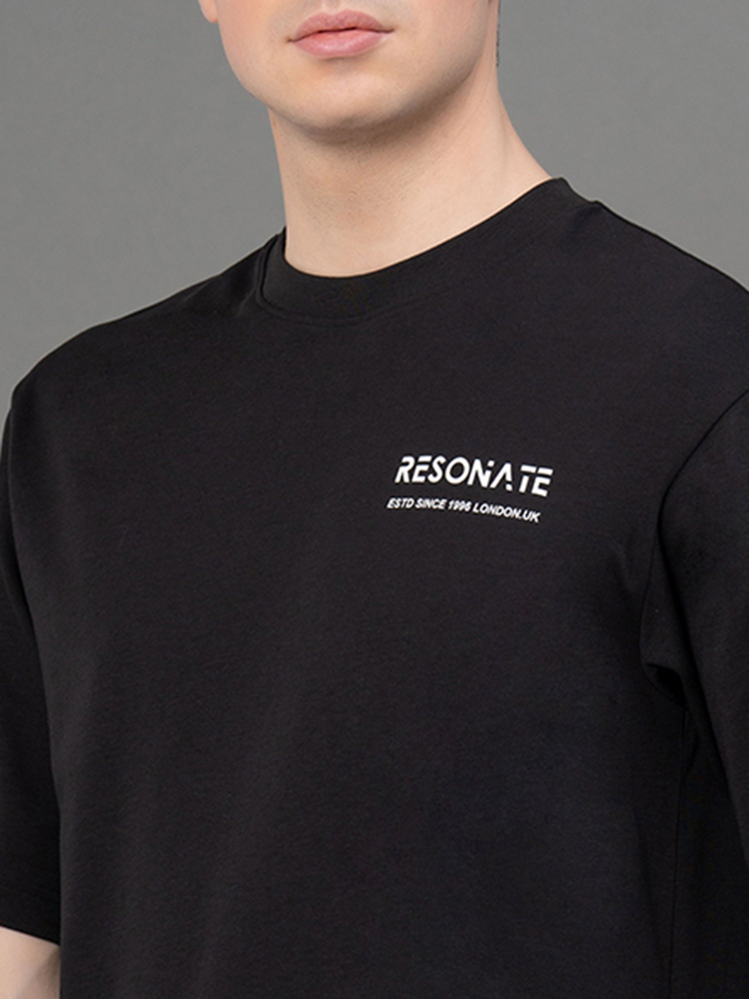 Red Tape Black Regular Fit Printed Crew T-Shirt