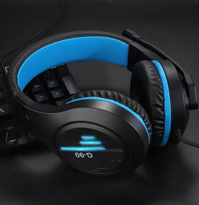 G90 Computer headset breathing light gaming headphone 2.2 meters long braided cord Headset Microphone