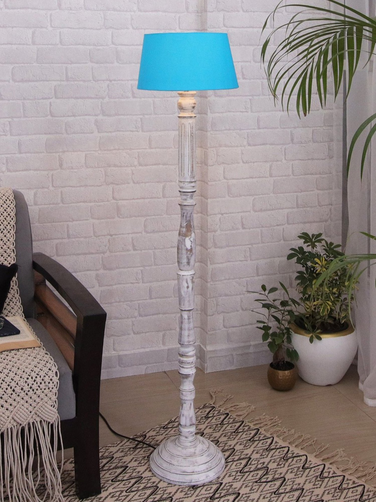 Homesake 'Antique' Turquoise & Brown Wood Tall Floor Lamp With Shade & Bulb - Set of 1