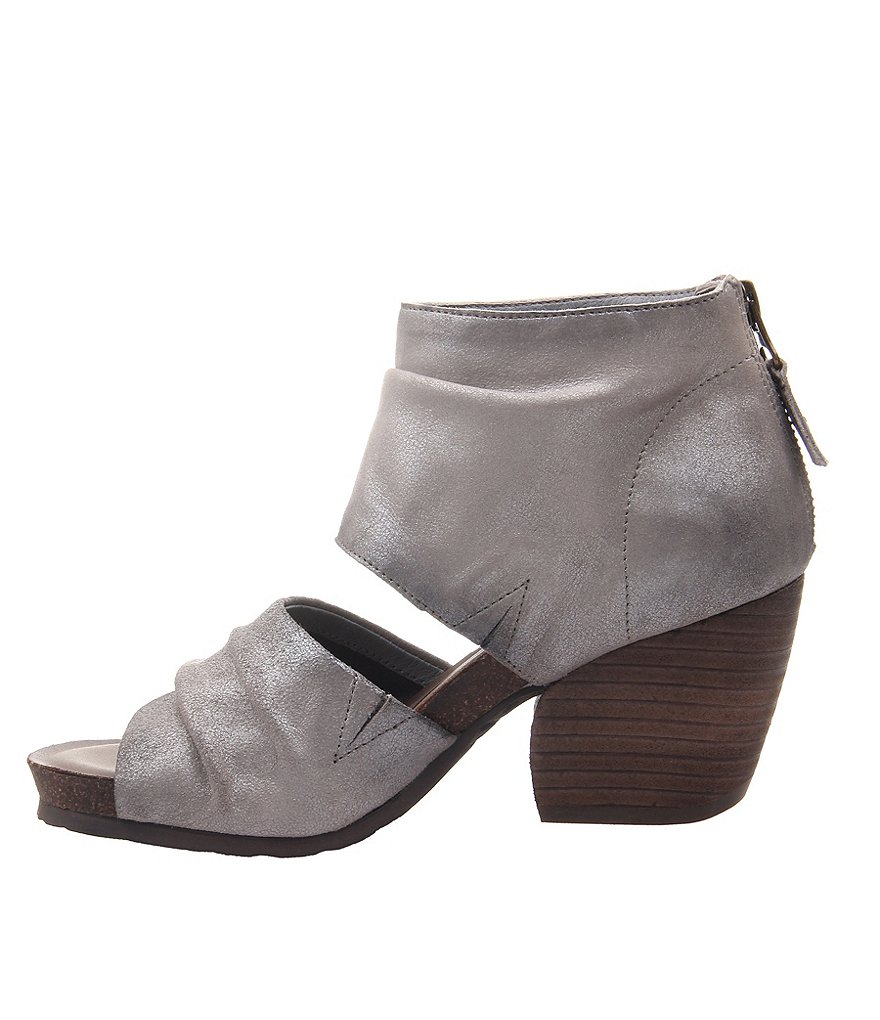 OTBT Patchouli Leather Sandals
