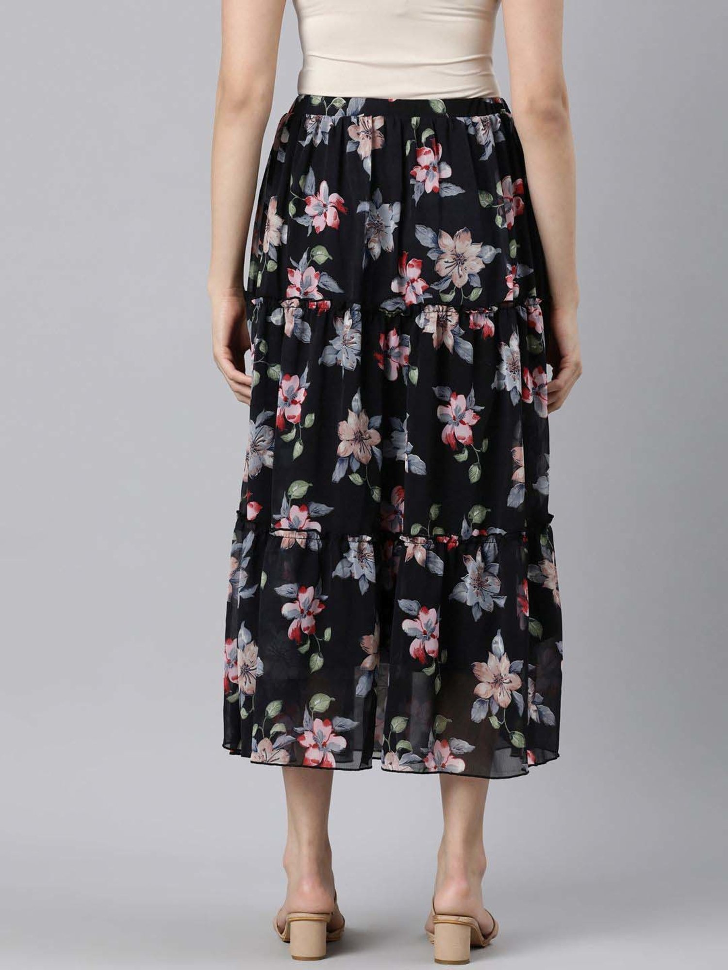 TWIN BIRDS Black Floral Print A-Line Skirt