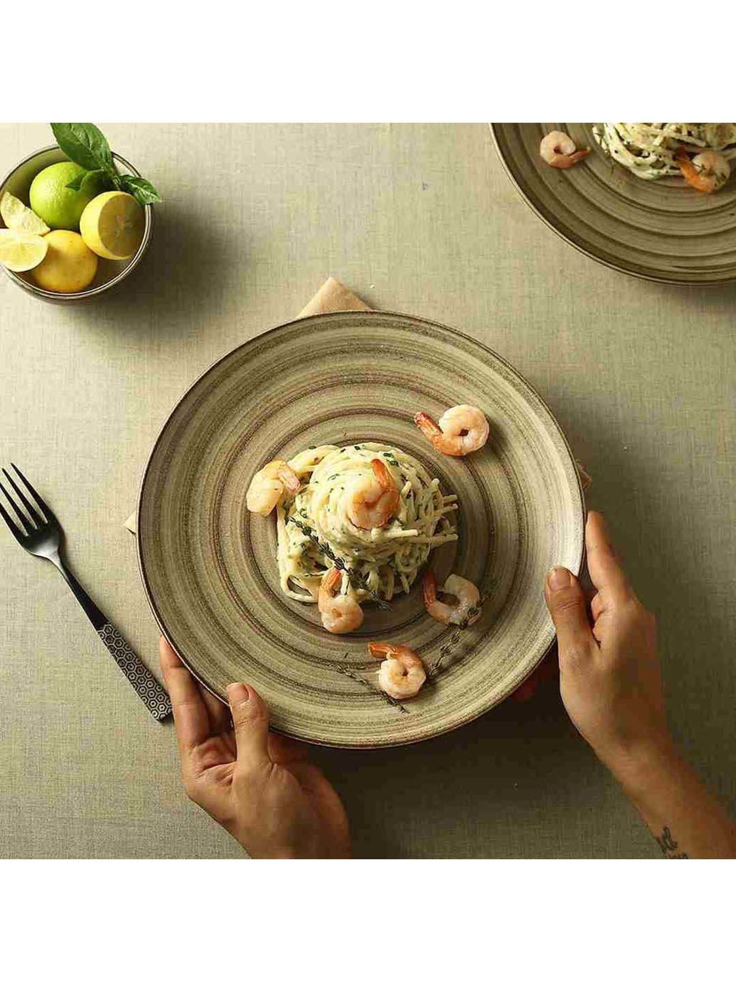 Nestasia Premium Quality Mandala Yellow Spiral Printed Square Shaped Ceramic Plate With Handle