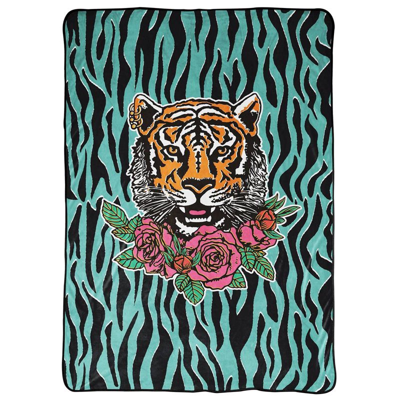 62"x90" Tame Tiger King Blanket
