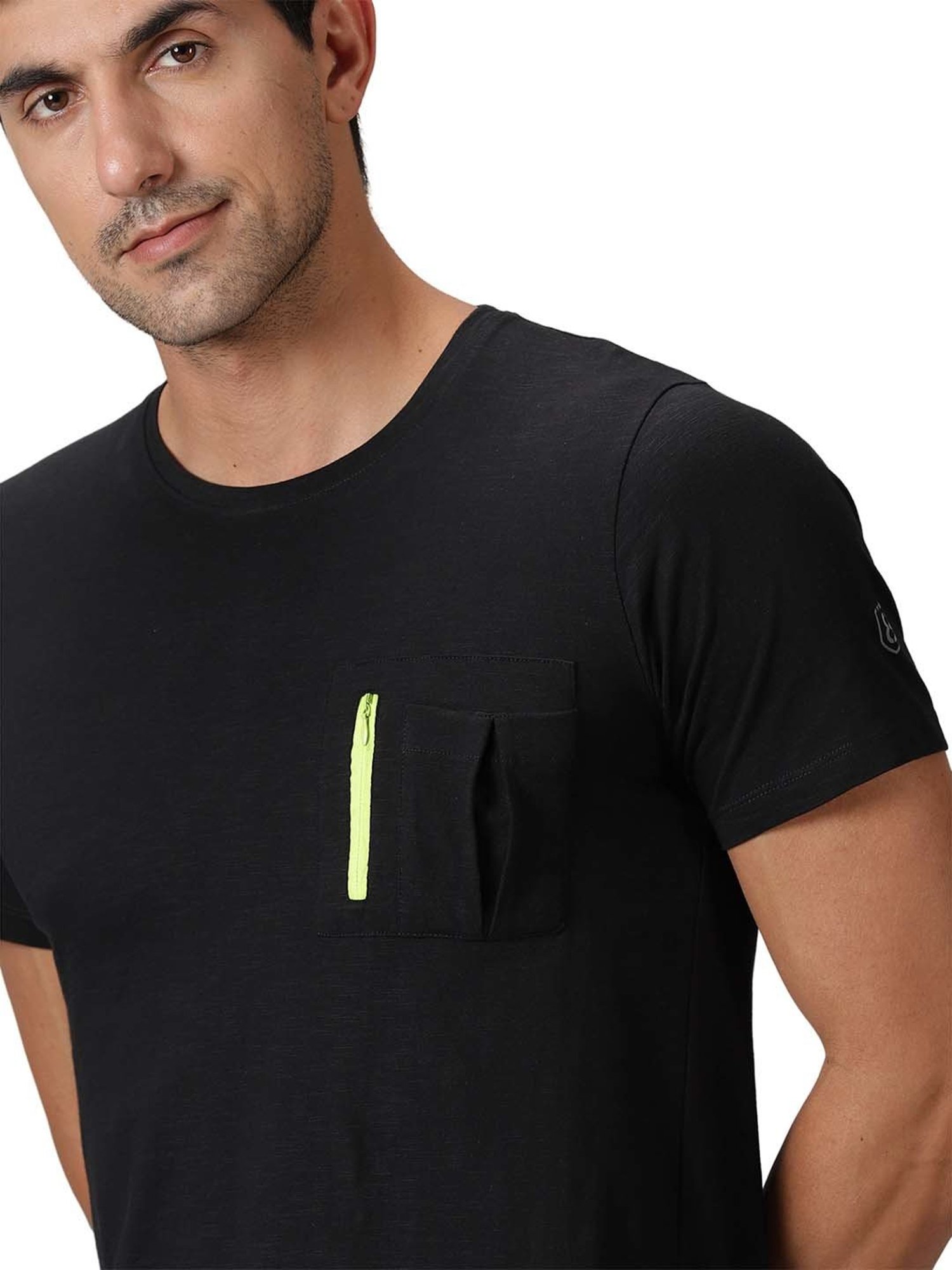 DOMIN8 Men Outdoor T-Shirt With Nylon Zipper Pocket