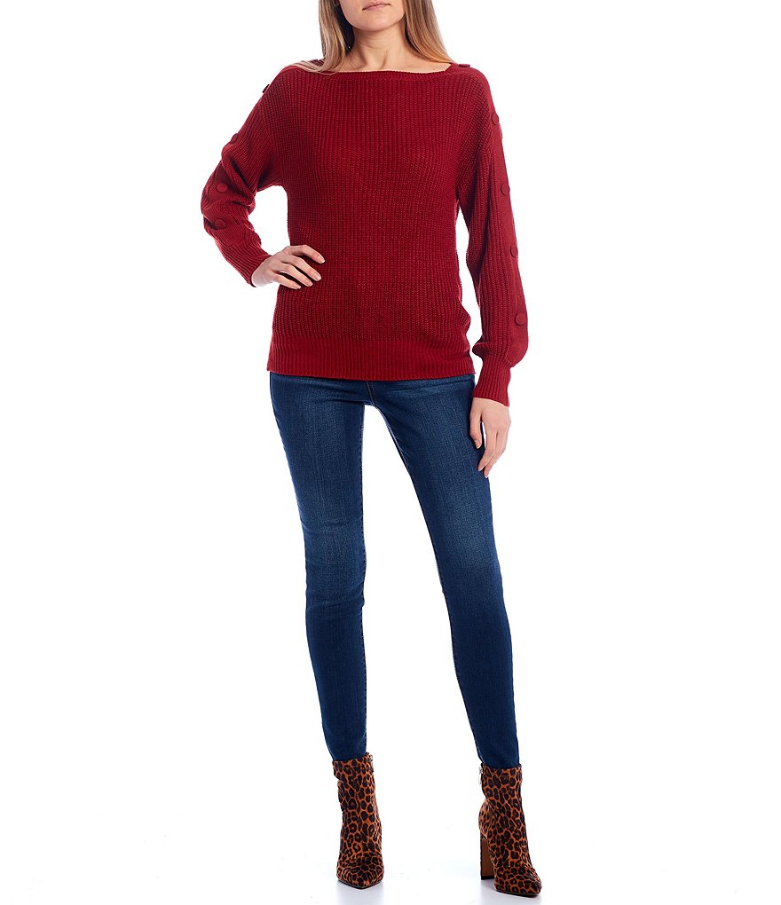 GB Round Neck Fuzzy Eyelash Sweater