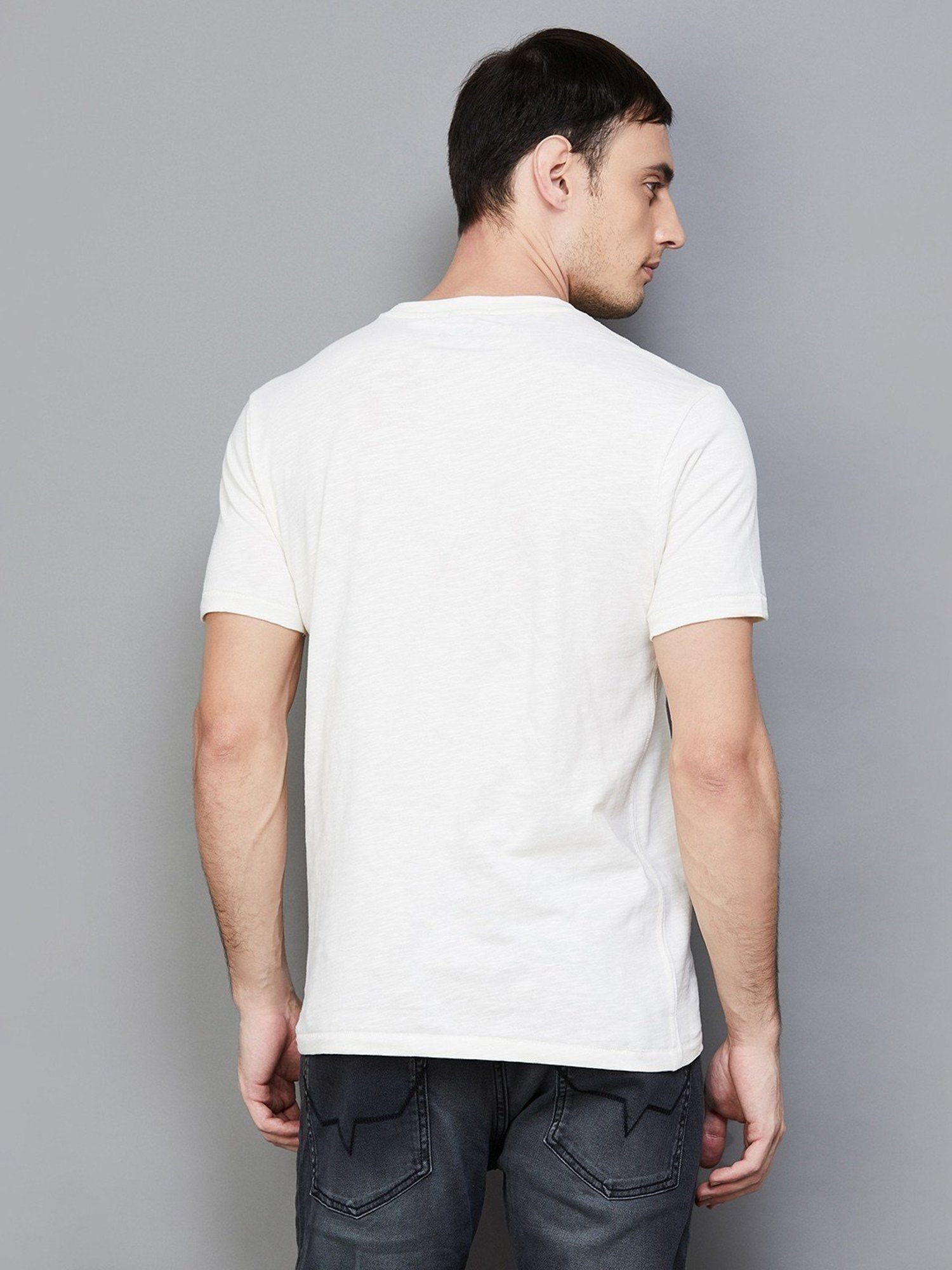 Forca by Lifestyle Off White Regular Fit Printed T-Shirt