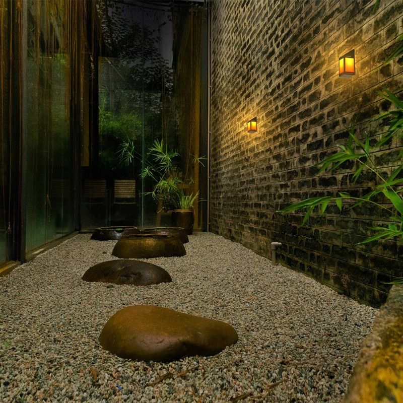 LED Solar Single Direction Outdoor Wall Light - Techko Kobot