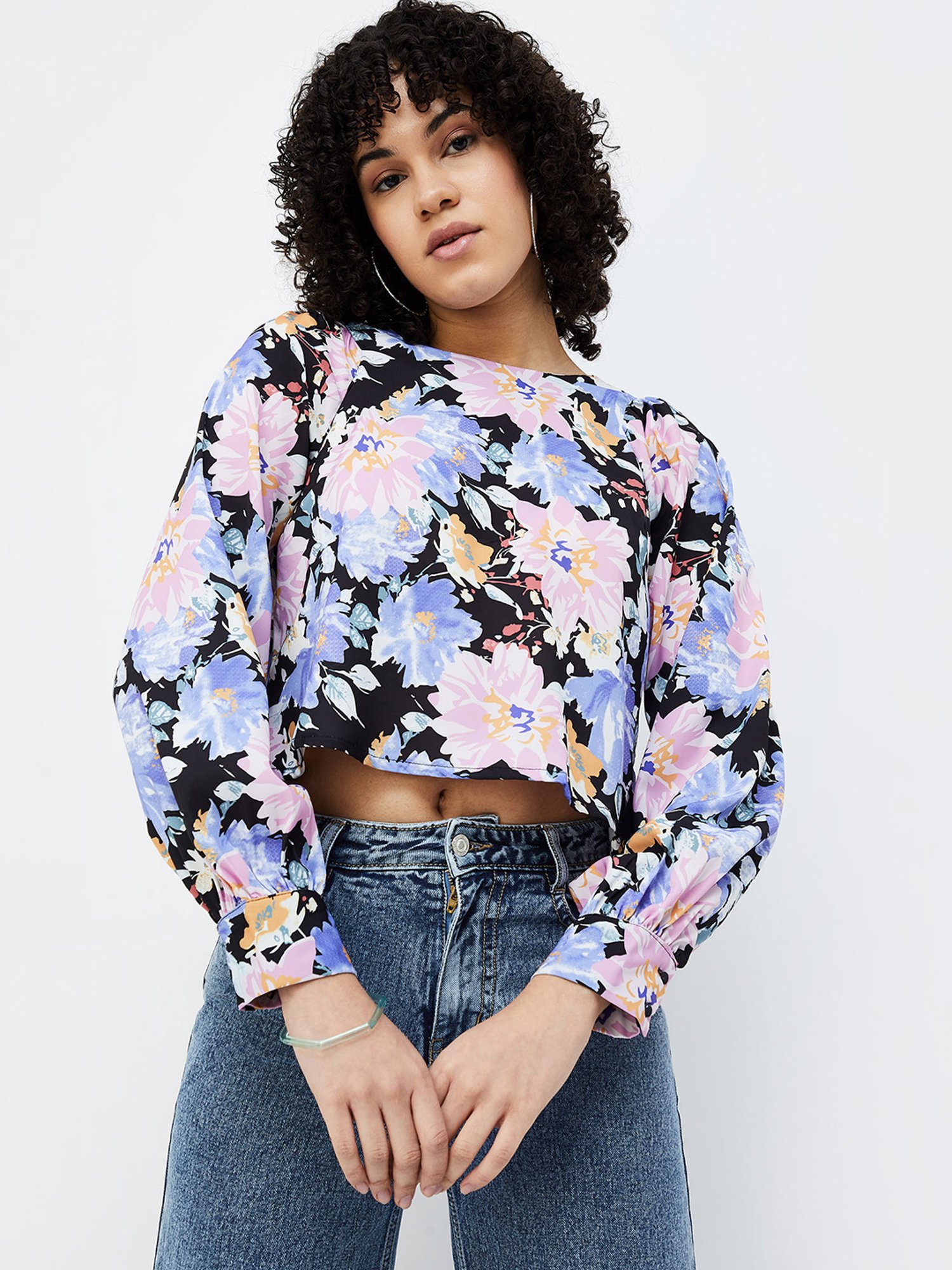 Ginger by Lifestyle Black & Pink Printed Crop Top