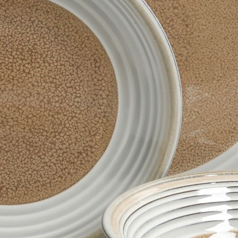 Vremi 16 Piece Multicolor Porcelain Dinnerware Set with 4 Dinner Plates, 4 Dessert Plates, 4 Salad/Soup Bowls, & 4 Coffee/Tea Mugs