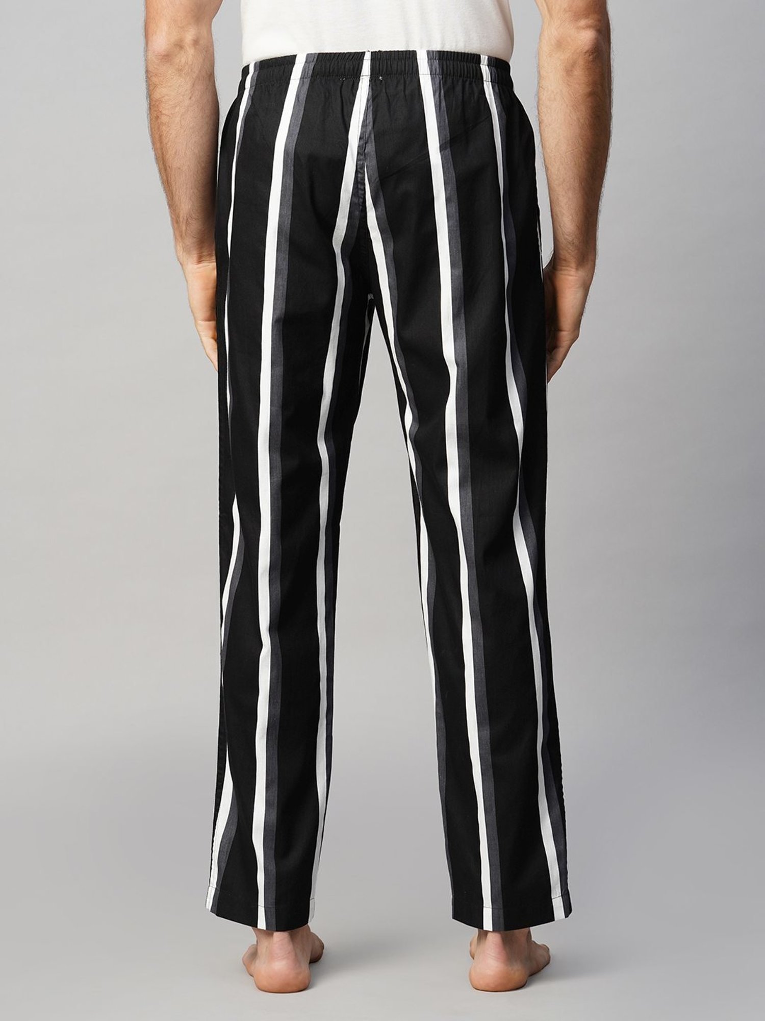 Crimsoune Club White Cotton Regular Fit Printed Lounge Shorts