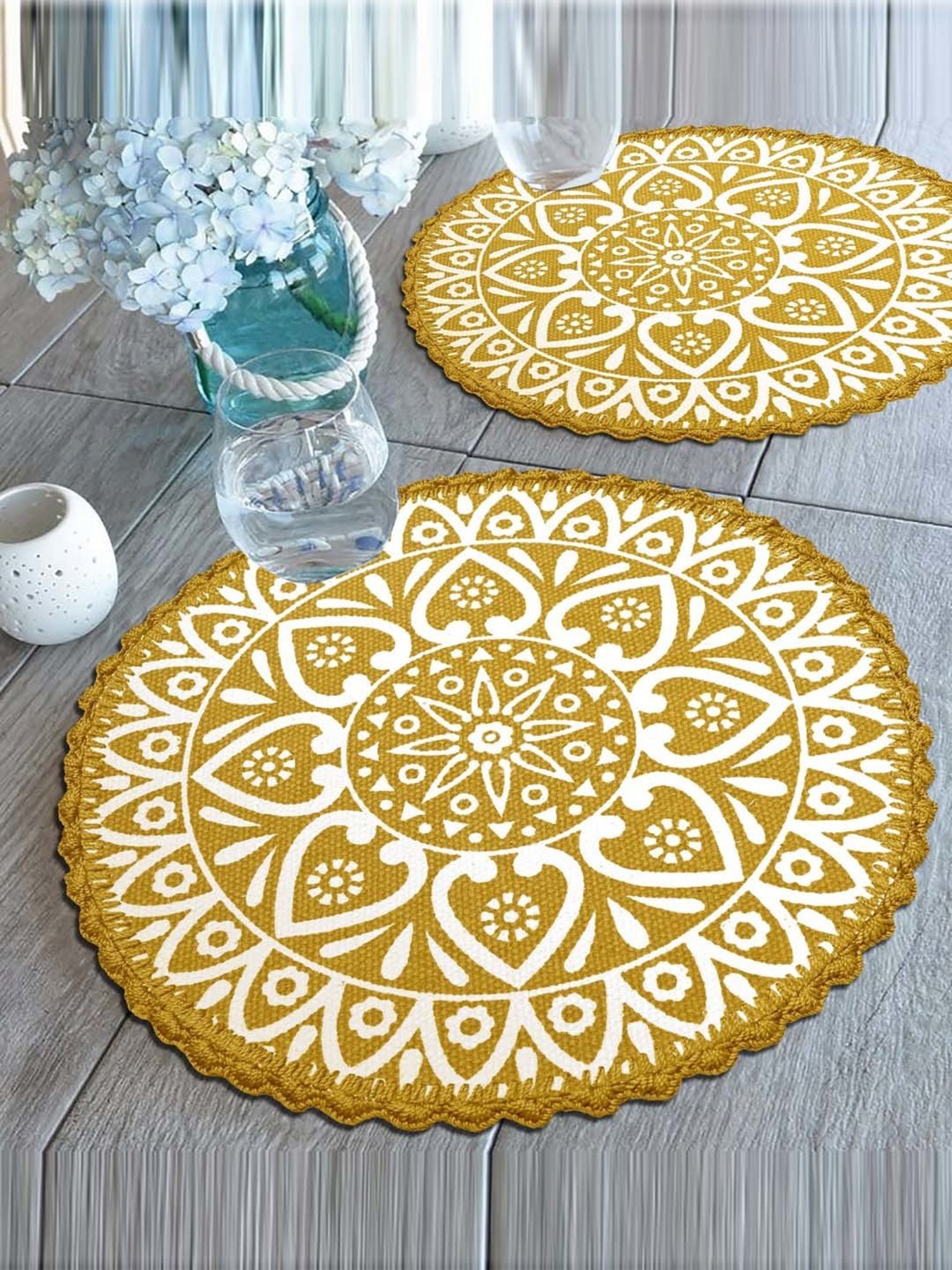 Saral Home Yellow Cotton Crochet Antiskid Printed Table Mat - Set of 2