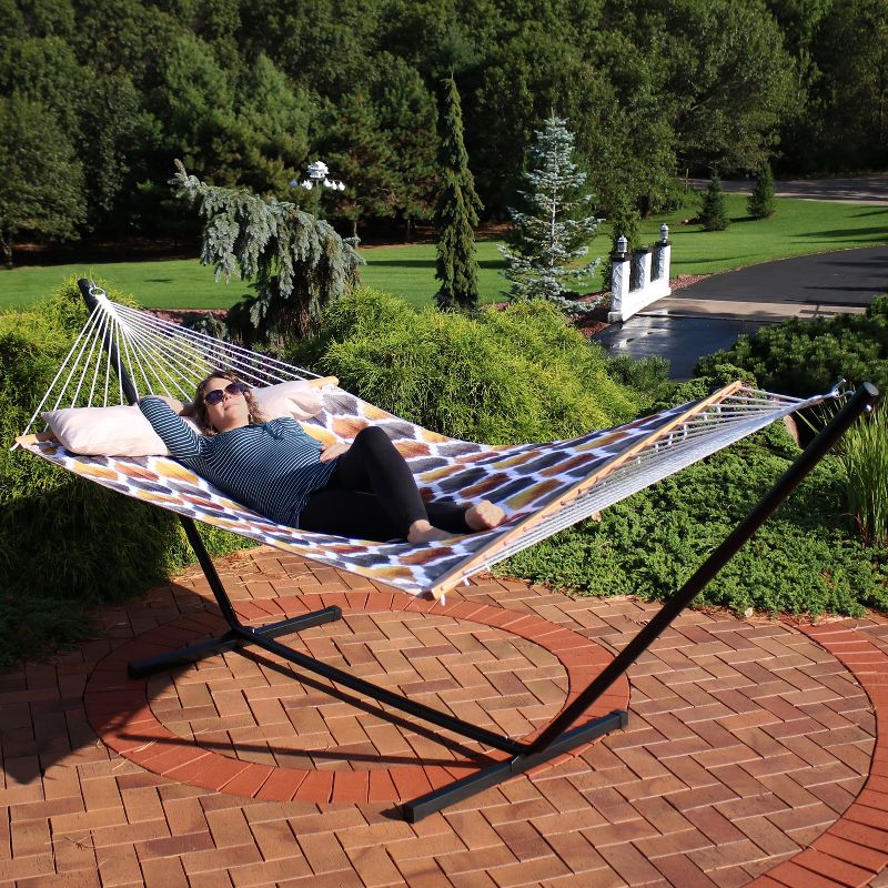 Sunnydaze Outdoor 2-Person Double Polyester Quilted Hammock with Wood Spreader Bar and 12ft Black Steel Stand - Gold and Bronze Quatrefoil