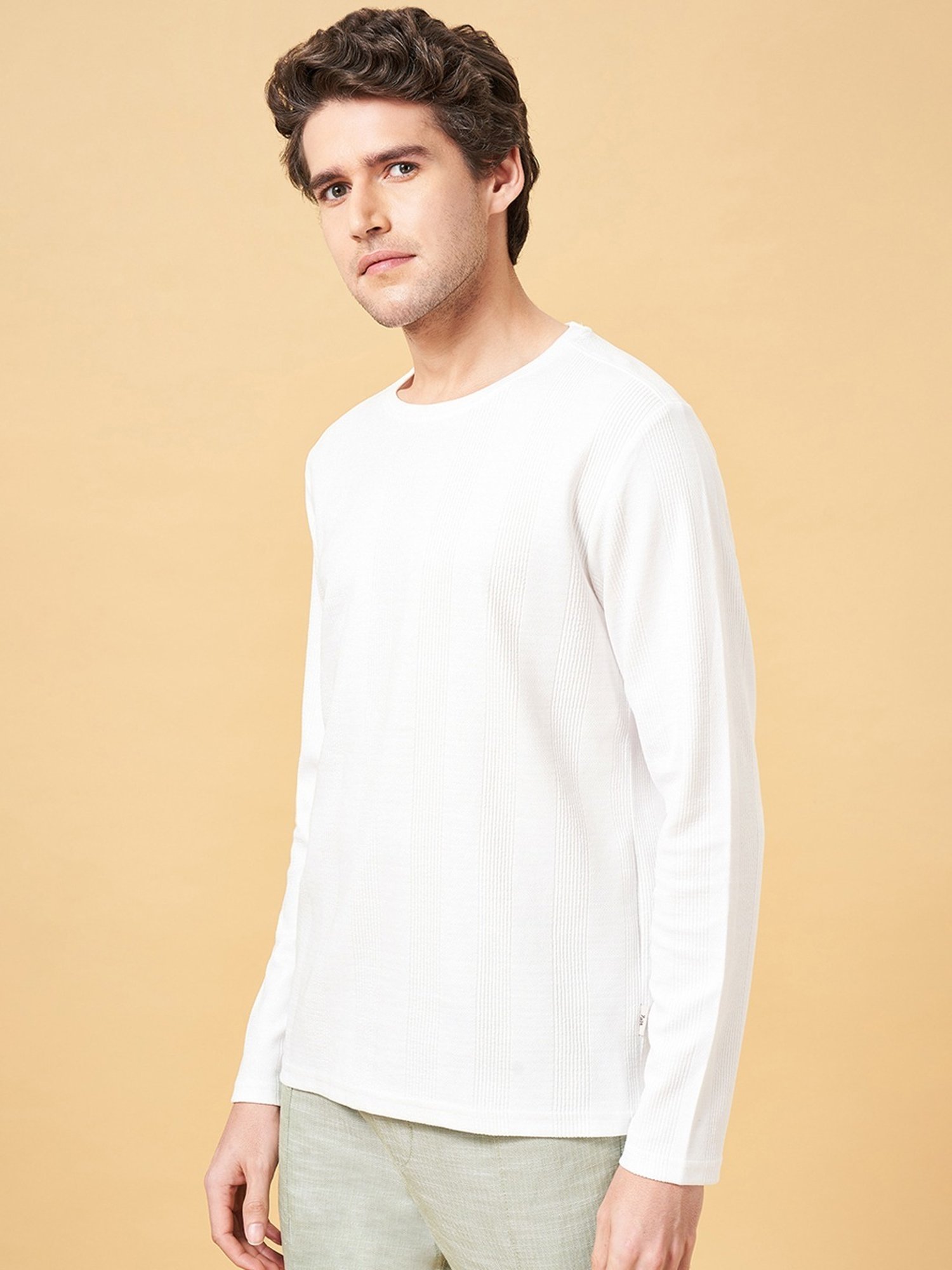 7 Alt by Pantaloons Whitecap Gray Slim Fit T-Shirt
