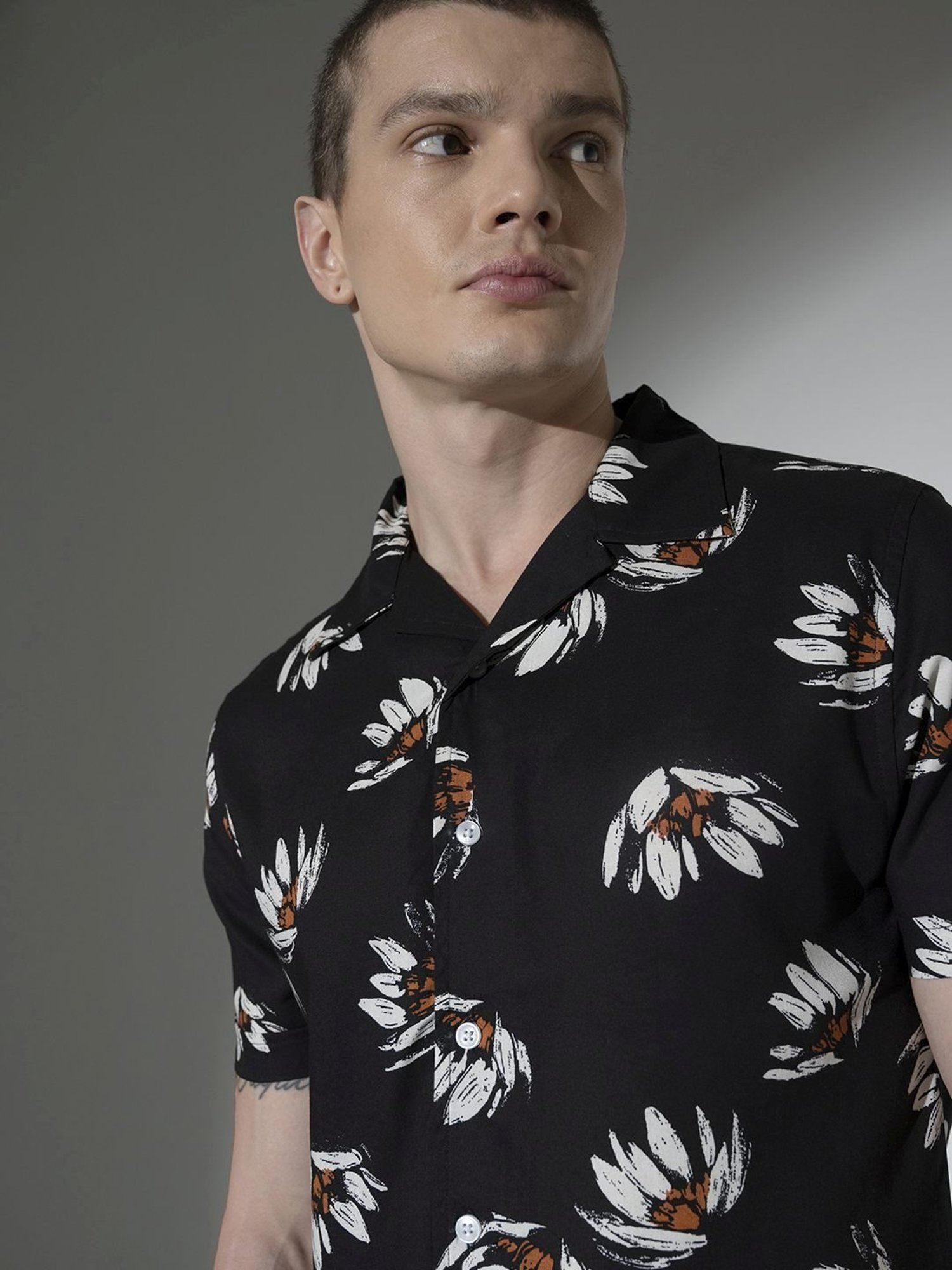 Hubberholme Multicolored Boxy Fit Printed Shirt