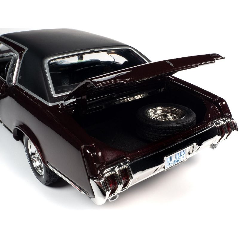 1970 Oldsmobile Cutlass SX Burgundy Mist Metallic with Black Vinyl Top "Class of 1970" 1/18 Diecast Model Car by Autoworld