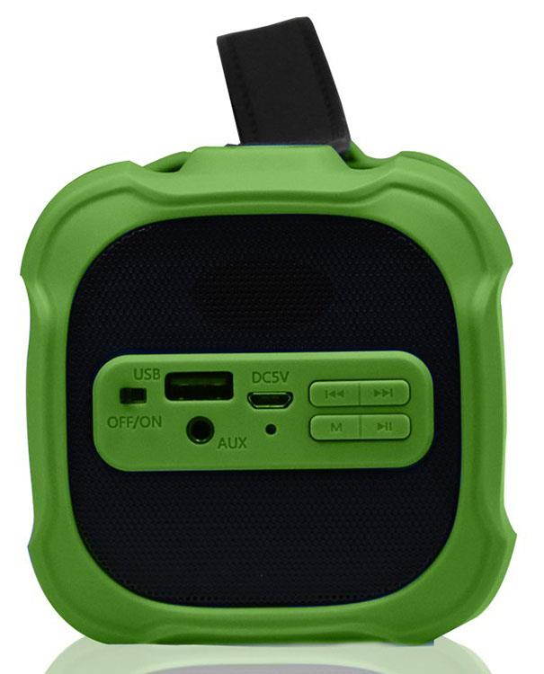 axess spbt1073 portable indoor/outdoor bluetooth media speaker with builtin 3.5mm linein jack rechargeable battery and subwoofer green