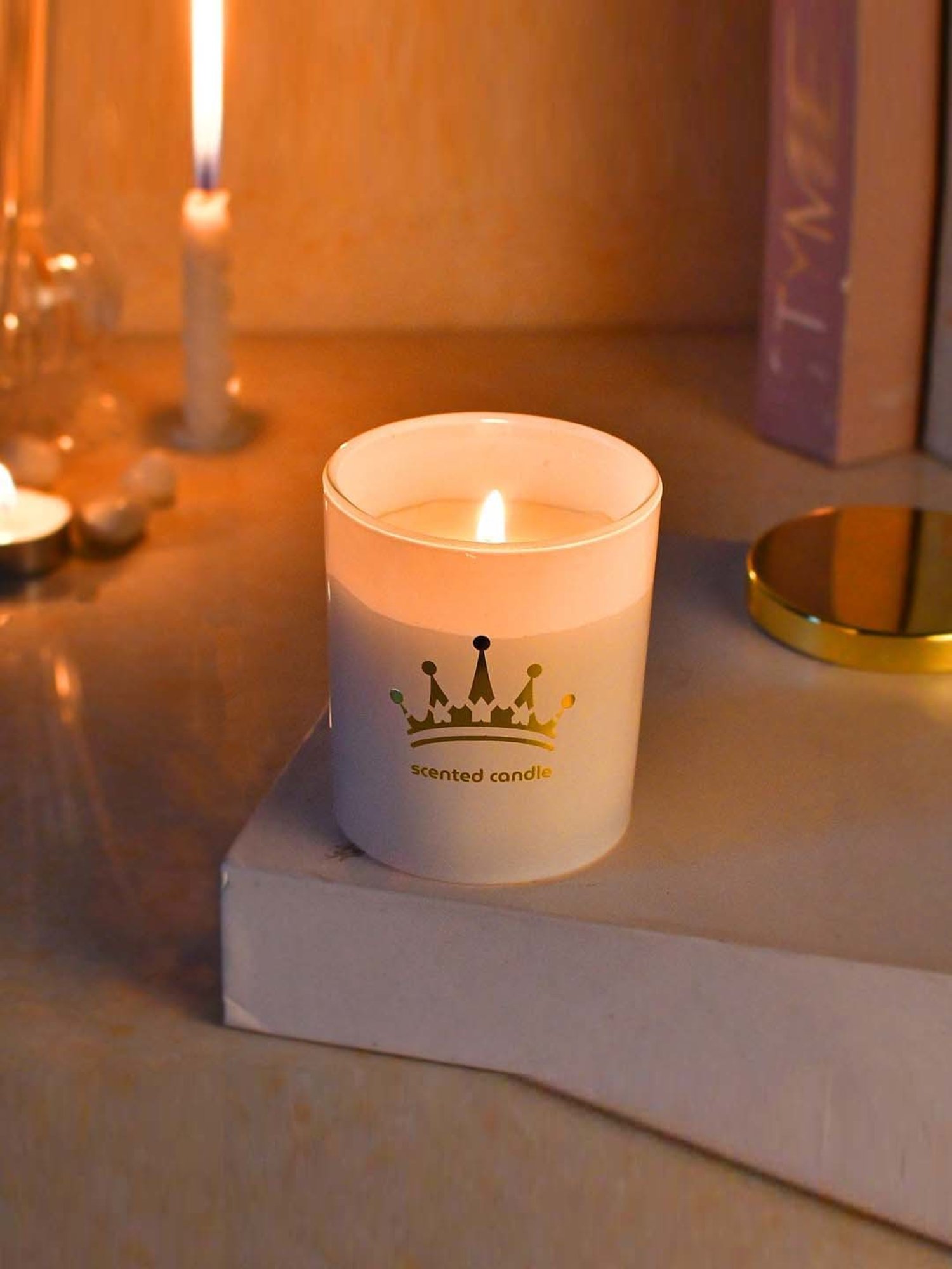 Lidded Glass Jar Crackling Wooden Wick Teak and Moss Candle - Nature's Wick