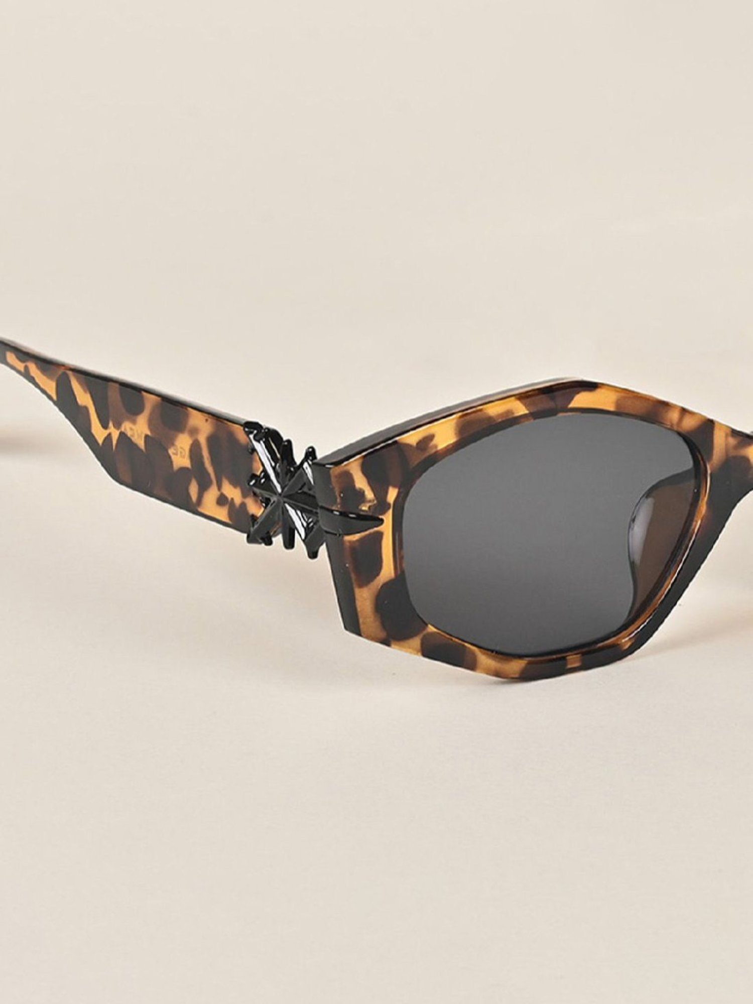 Voyage Black Oval UV Protection Sunglasses for Women