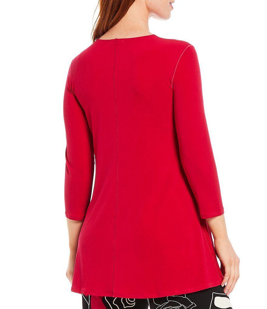 Eva Varro Five Beams Crew Keyhole Neck 3/4 Sleeve Tunic