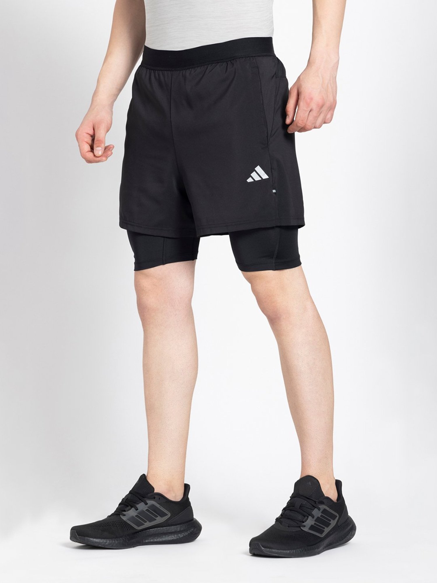 Reebok Black Regular Fit Sports Shorts