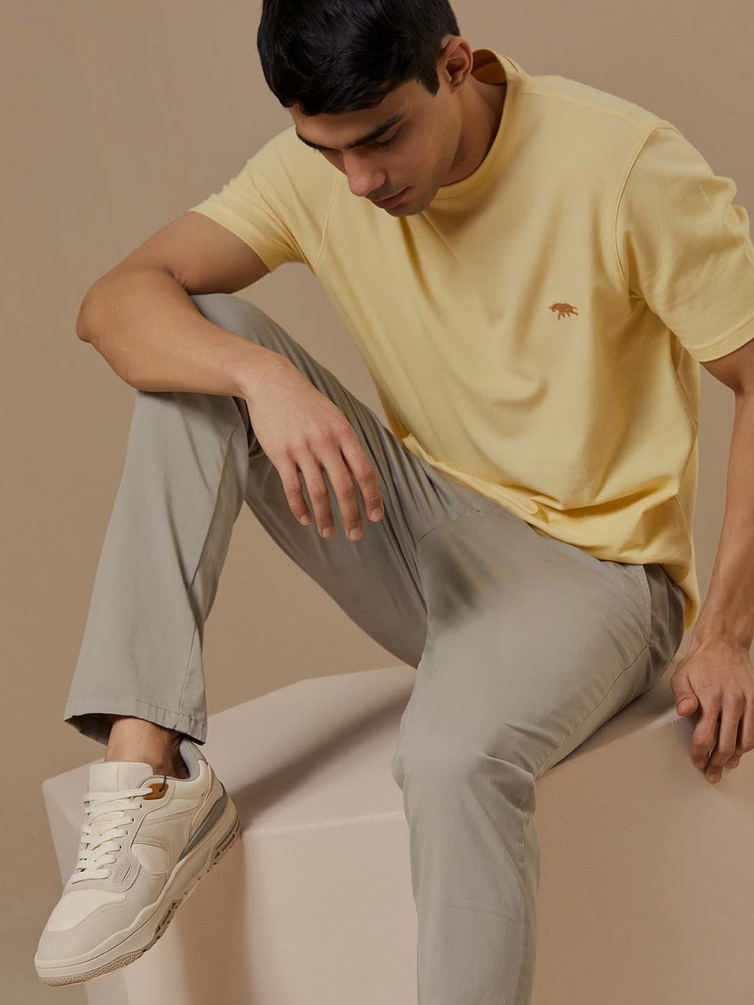 ANDAMEN Yellow Regular Fit Crew T-Shirt