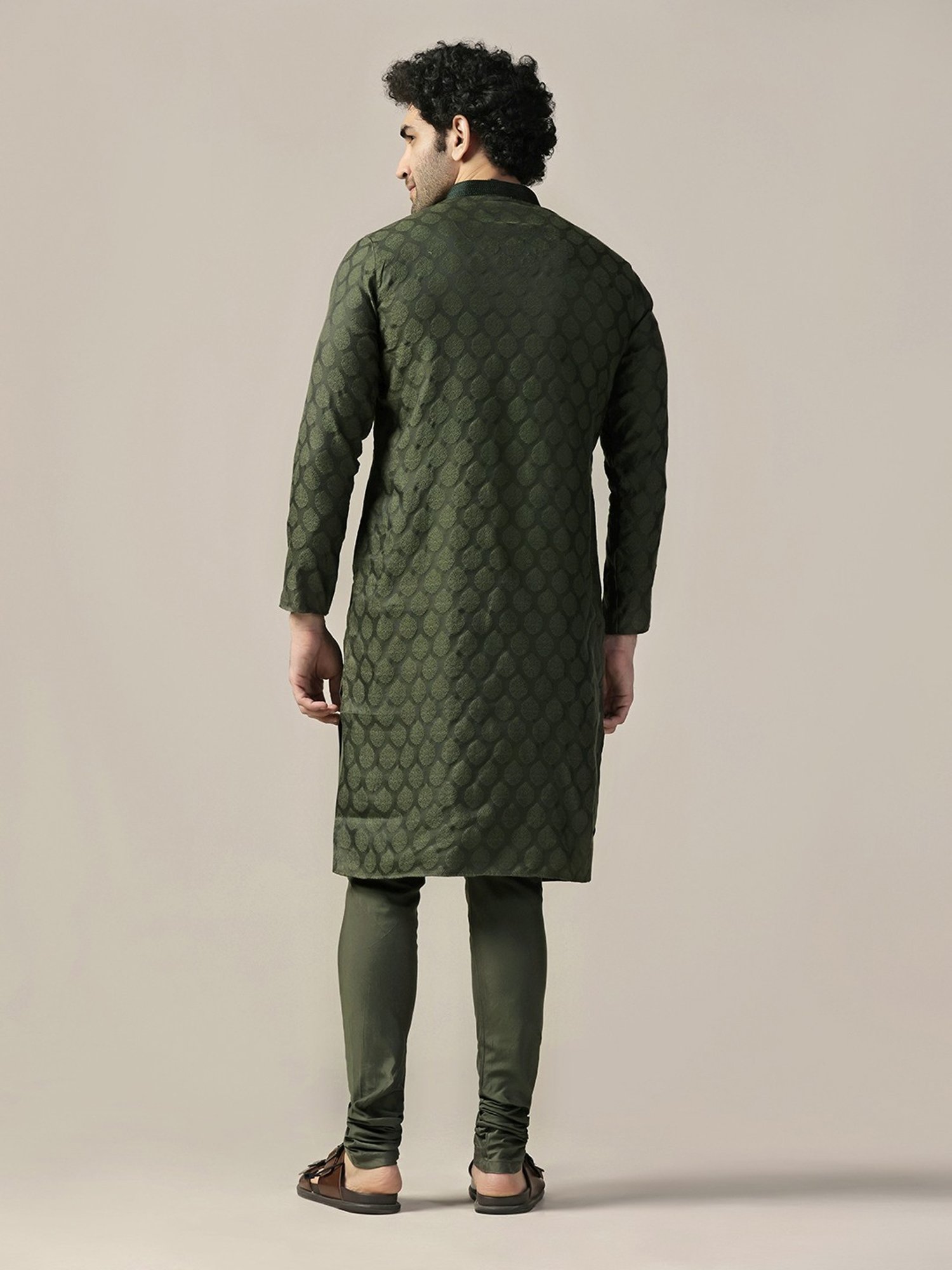 Kisah Green Regular Fit Embroidered Kurta Bottom Set