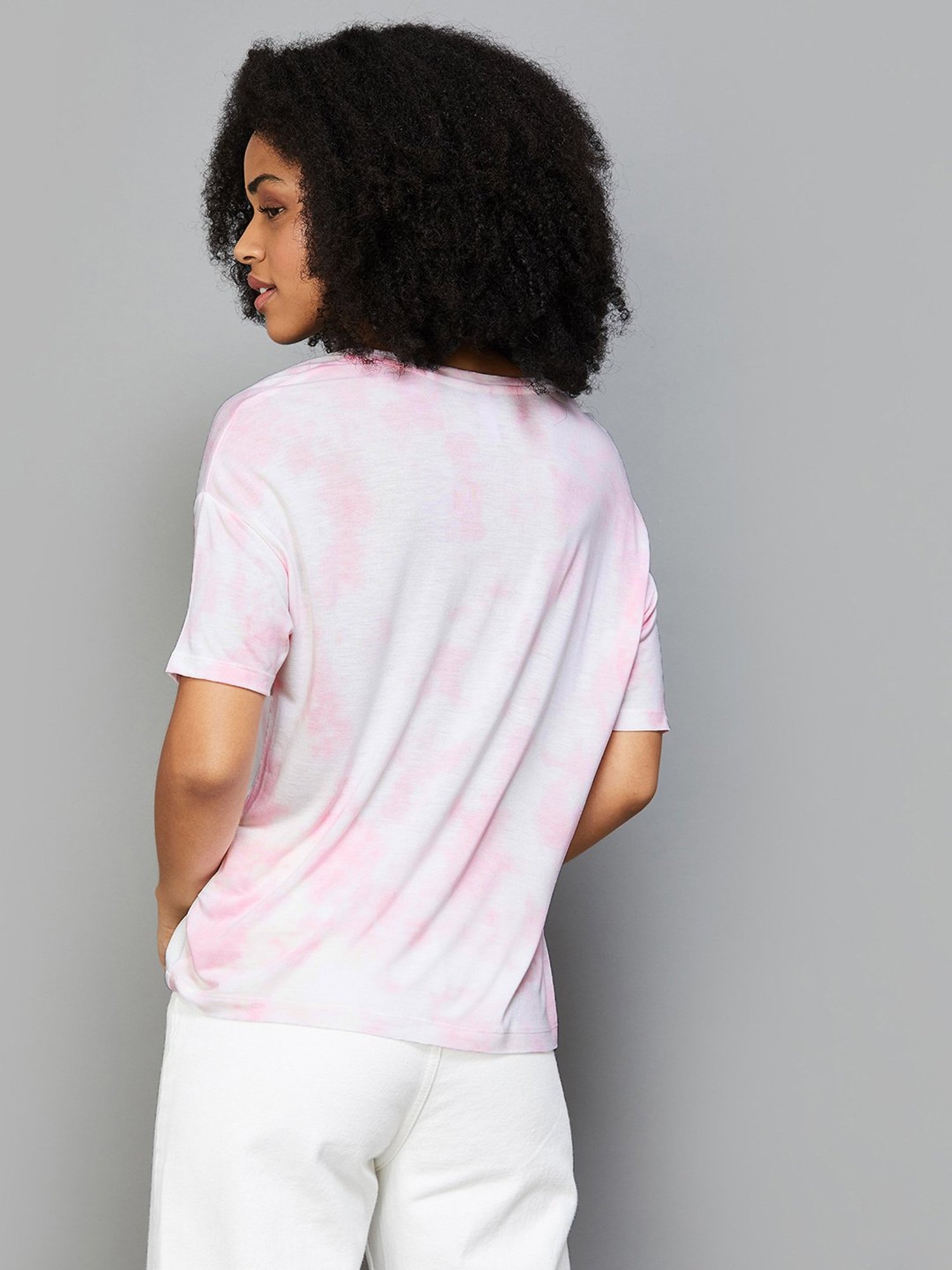 Fame Forever by Lifestyle Coral Graphic Print T-Shirt