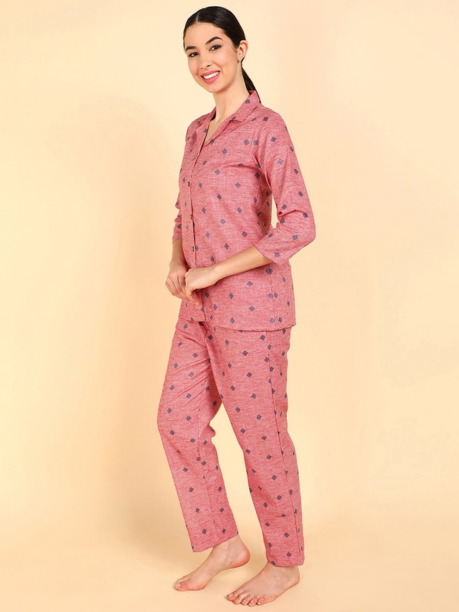 Vaamsi Pink Cotton Printed Night Suit