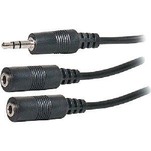 Steren 255-042 6" 3.5mm Y-Cable Audio Adapter