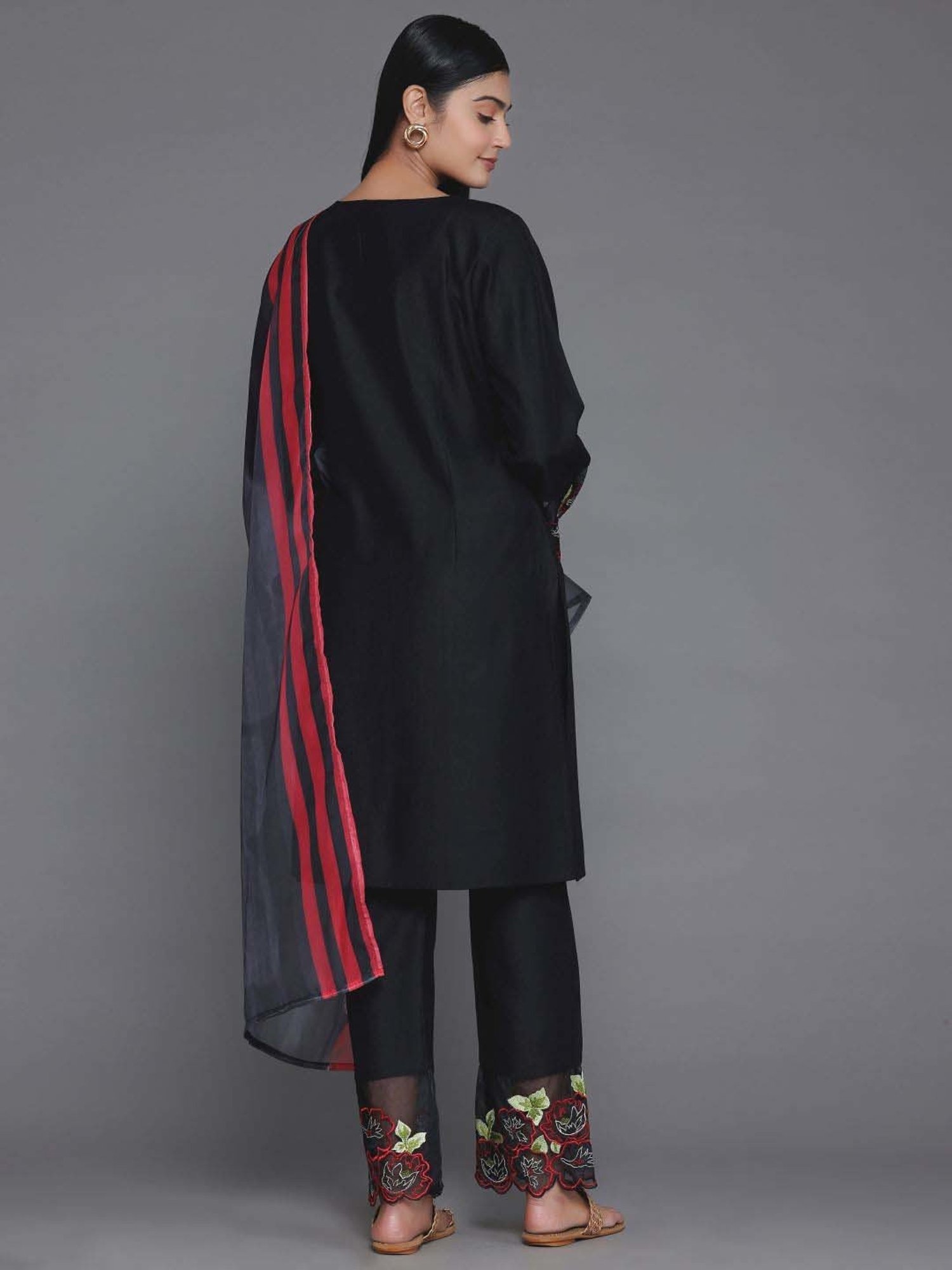 Libas Black Embellished Kurta & Pant Set With Dupatta