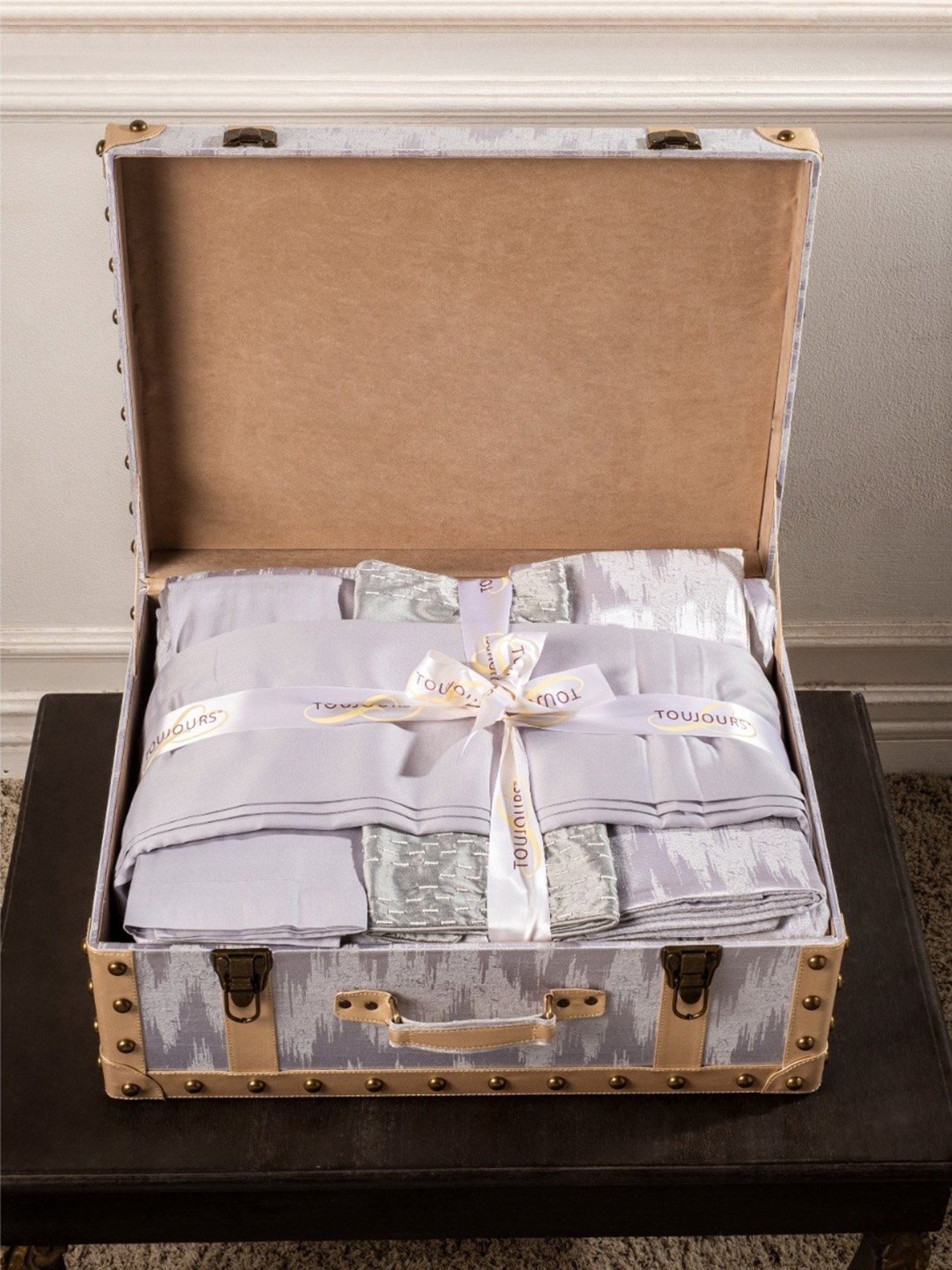 Spaces Self Grey 210 TC Cotton Bedding Set