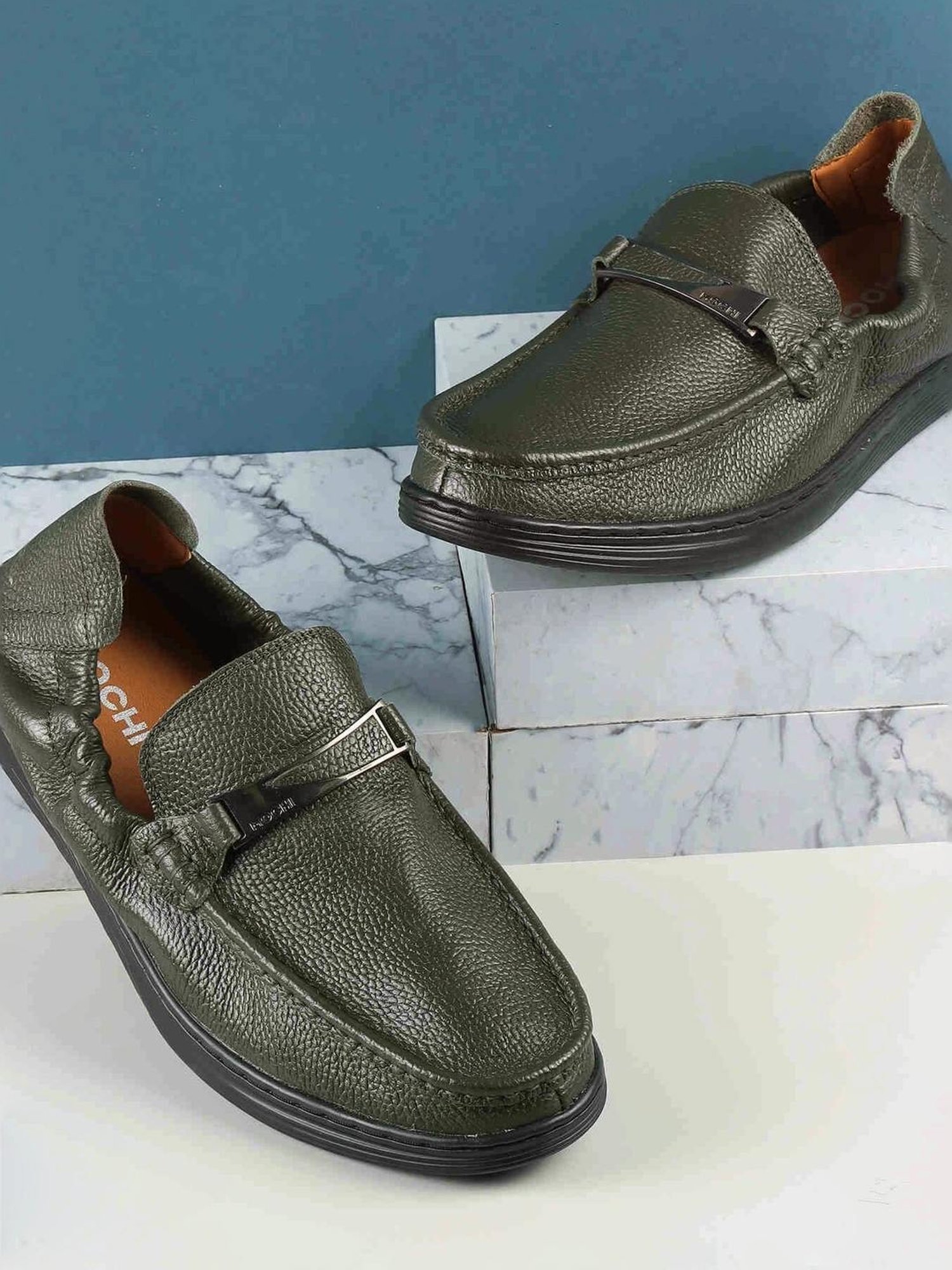 Mochi Men's Green Casual Loafers