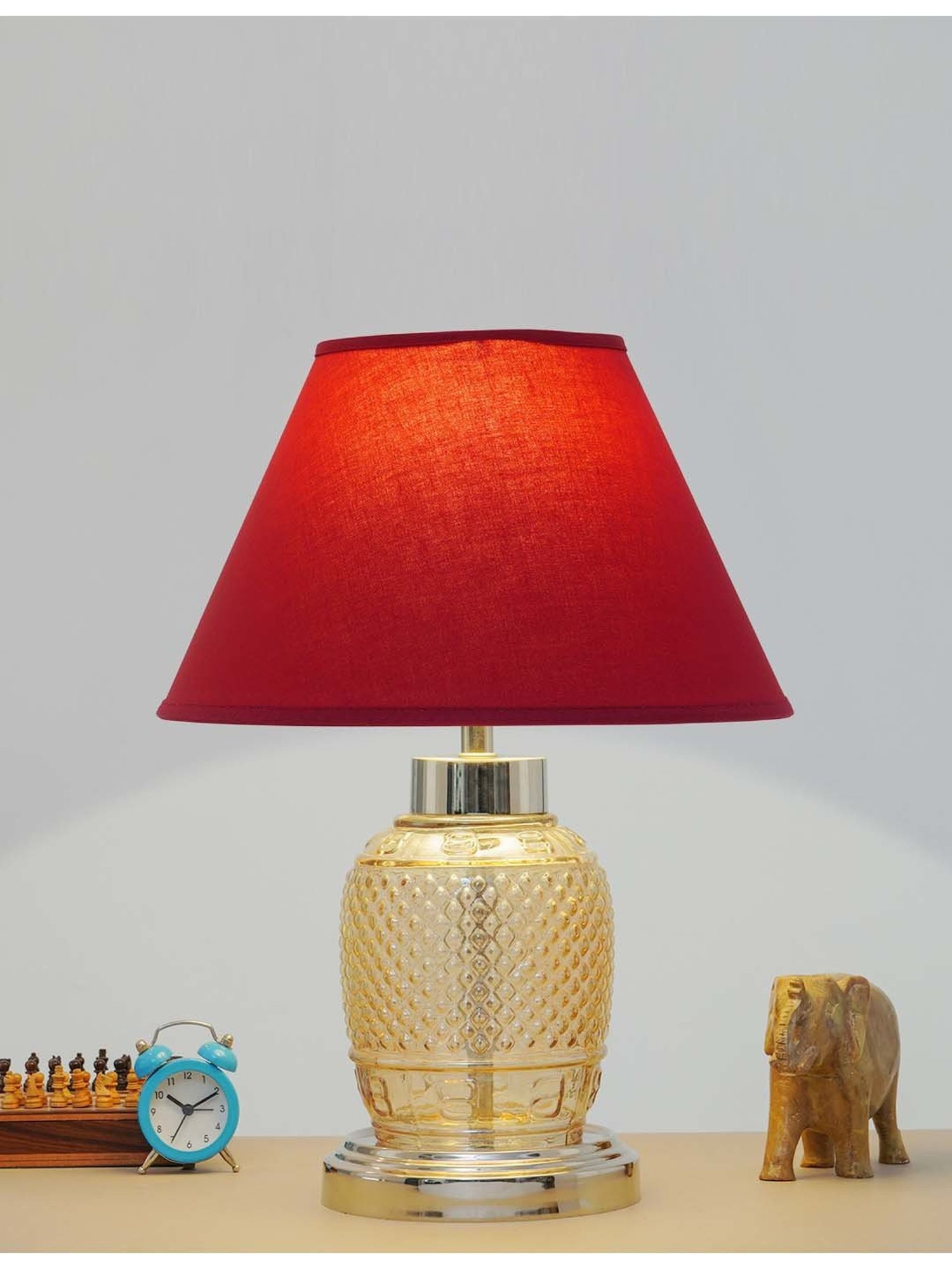 Kapoor E Illuminations 'Sanna' Maroon & Antique Gold Glass Table Lamp - Set of 1