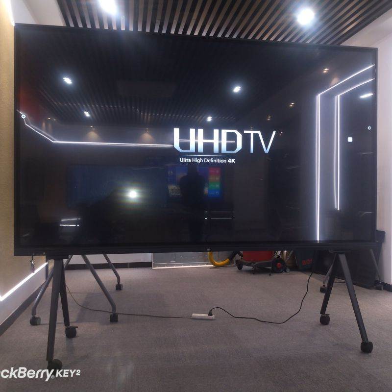 200Pcs White 5mm Round Emitting Diode LED Light Lamp 3.0-3.2V