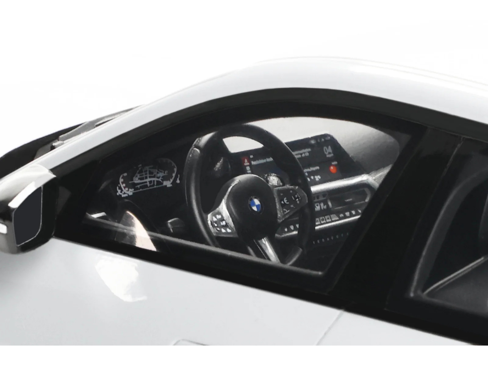 1982 BMW 323i Saturn Blue 1/18 Diecast Model Car by Minichamps