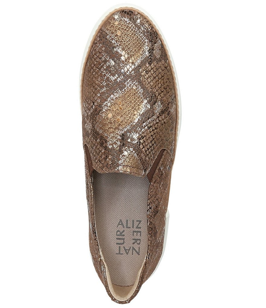 Trotters Kiera Suede Kitten Heel Pumps