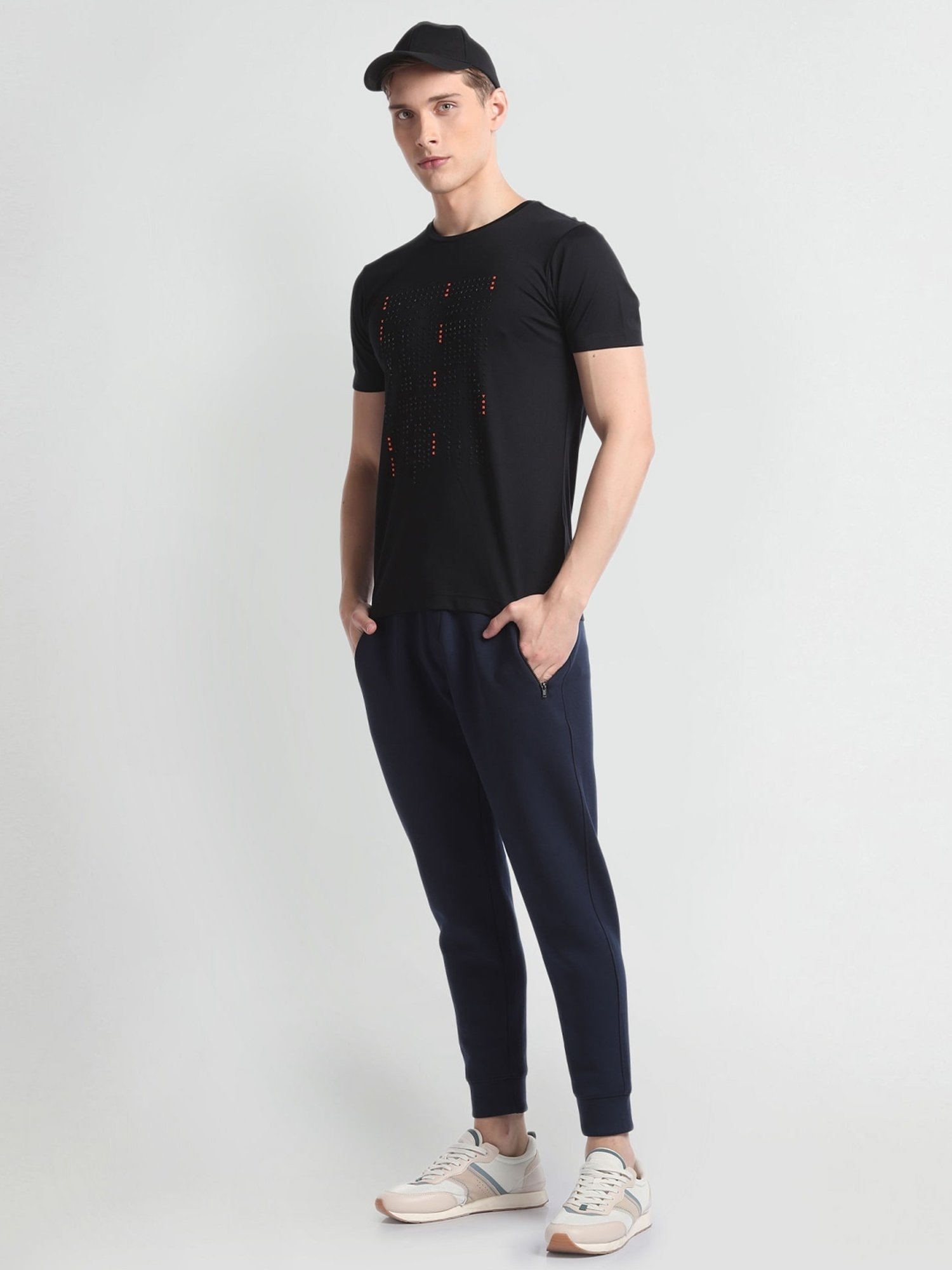 Arrow Newyork Black Cotton Regular Fit Printed T-Shirt