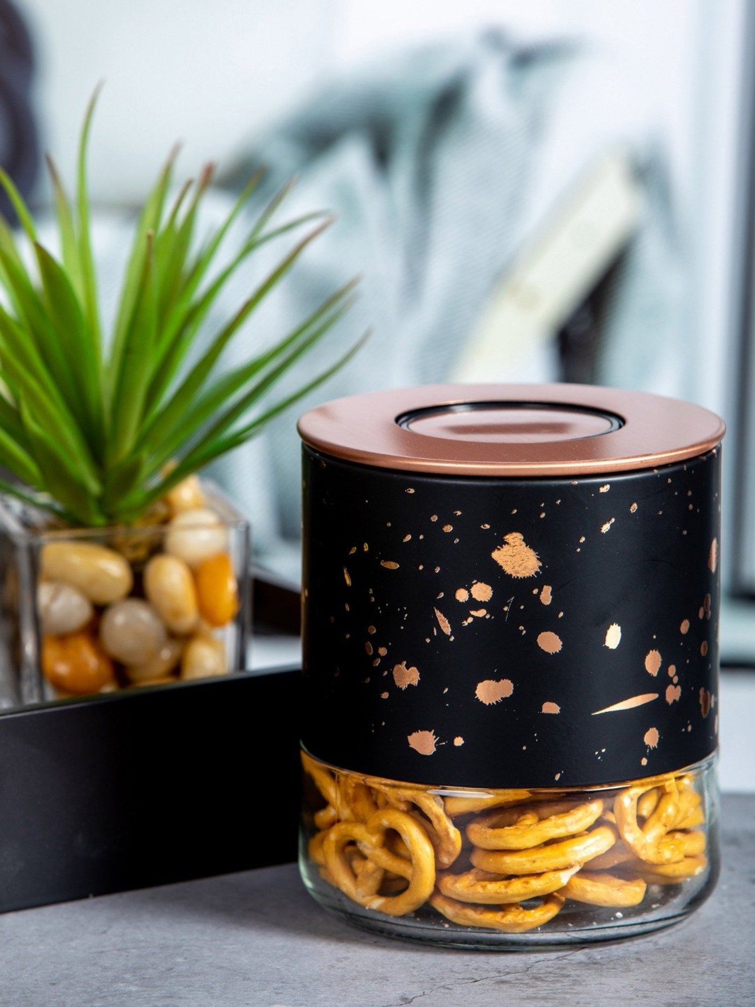 White Gold Black Glass Storage Jar with Lid (0.38L)