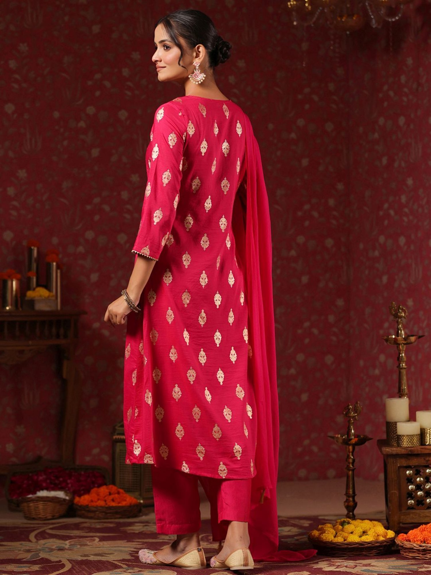 Ishin Pink Embroidered Kurta Pant Set With Dupatta