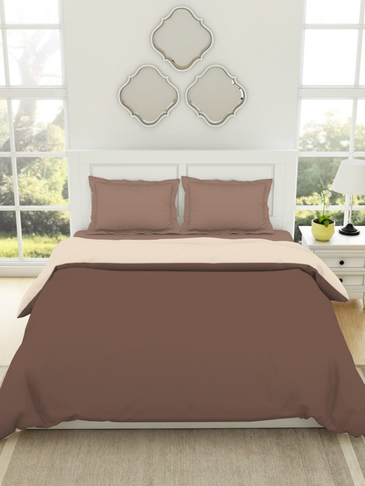 Spaces Everyday Solid Brown 144 TC Cotton Double Bed Quilt