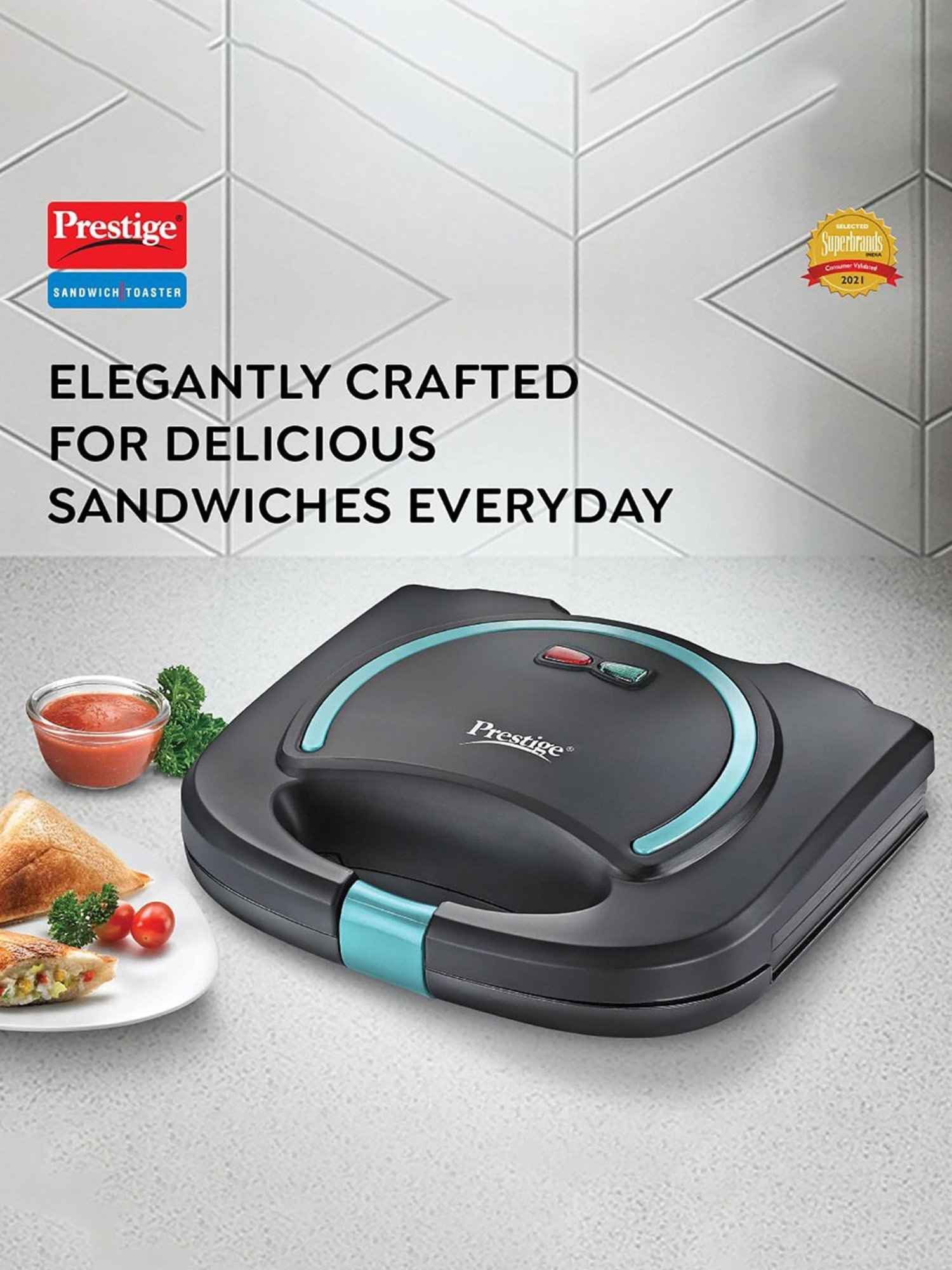 Borosil Sandwich Maker 700W Non Stick Coating (Black)