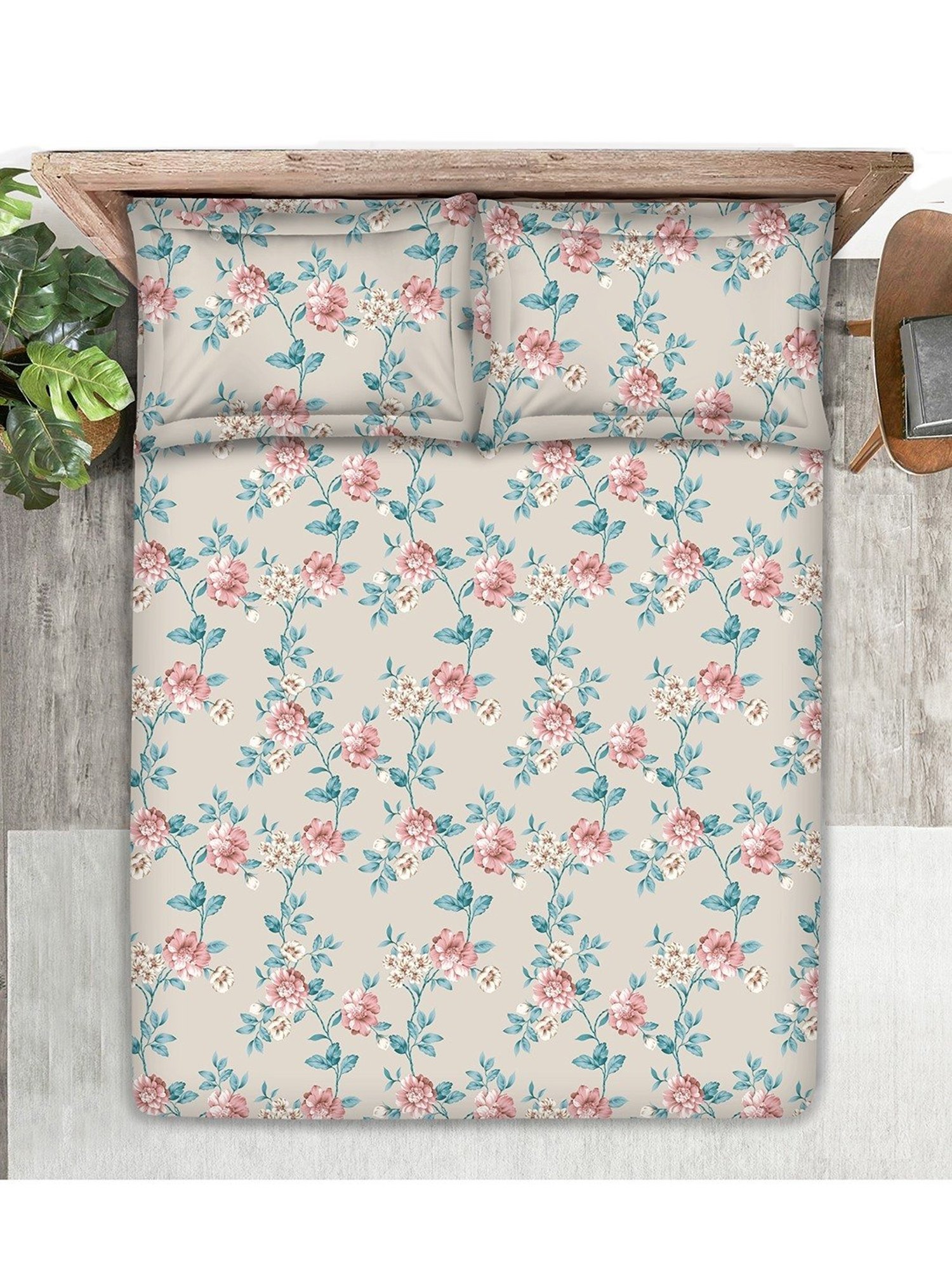 Boutique Living Magnifique  Floral Blue 200 TC Cotton King Bed Sheet with 2 Pillow Covers