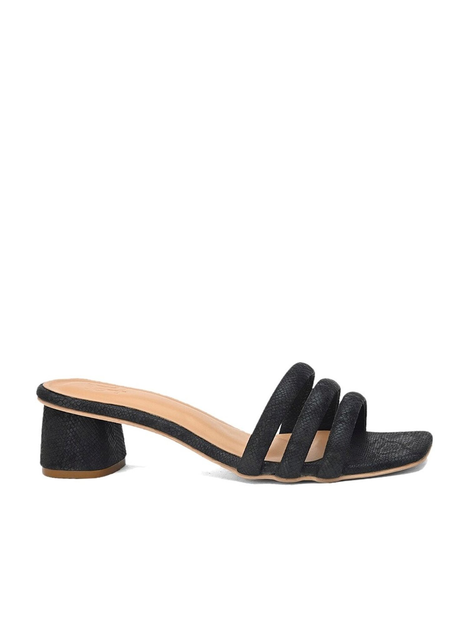 Hydes N Hues Women's Black Casual Sandals