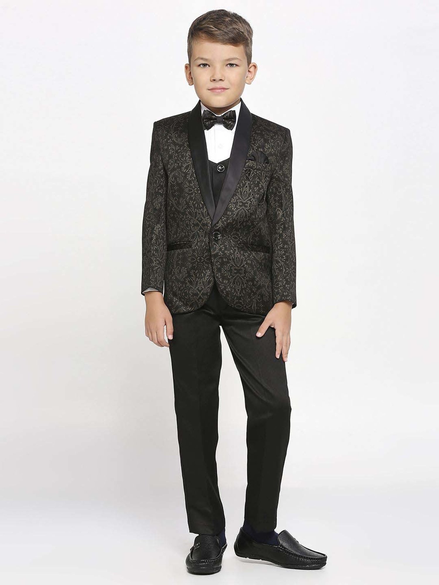 Kids Island Boys Black & White Printed Full Sleeves Suit Set