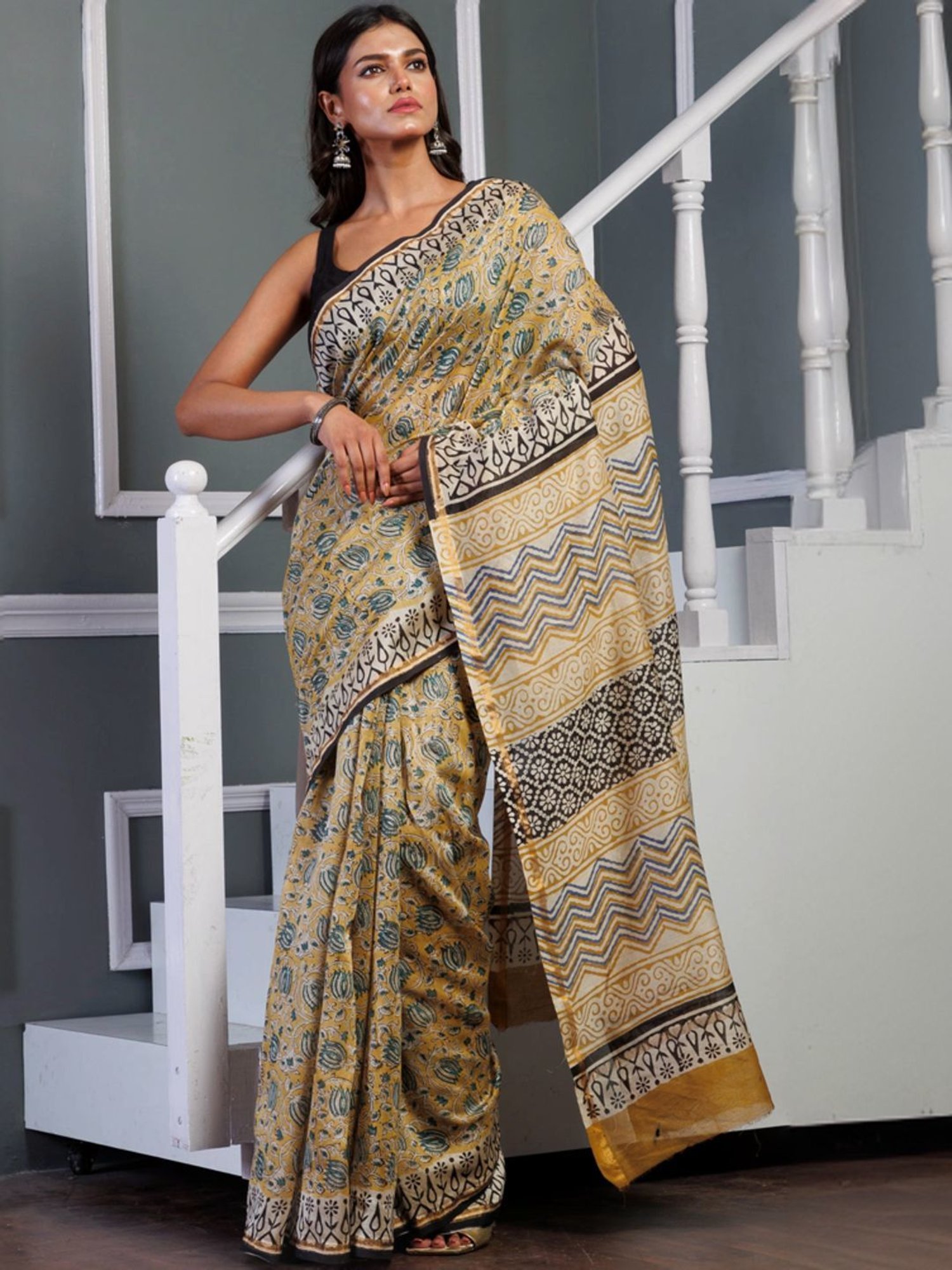 Unnati Silks Yellow Printed Saree With Unstitched Blouse