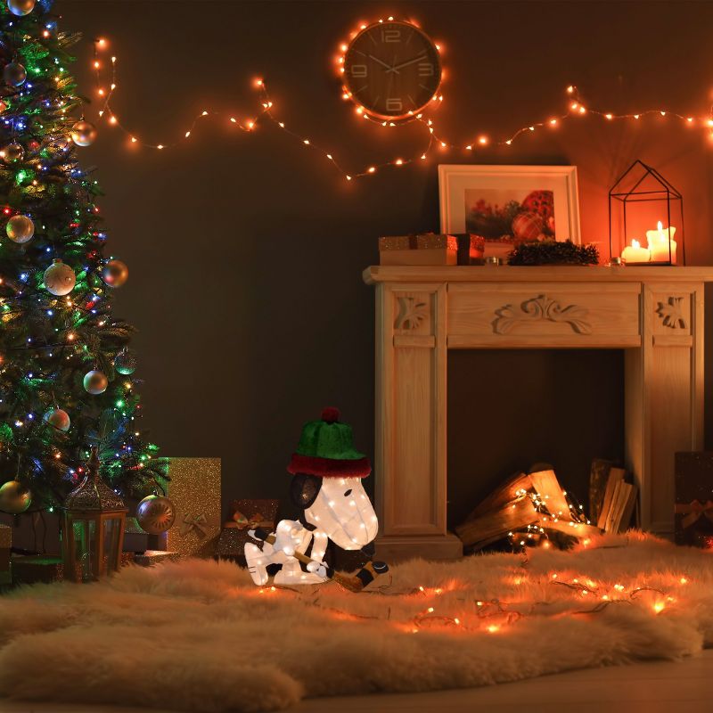 28" Peanuts 3D Led Prelit Yard Snoopy