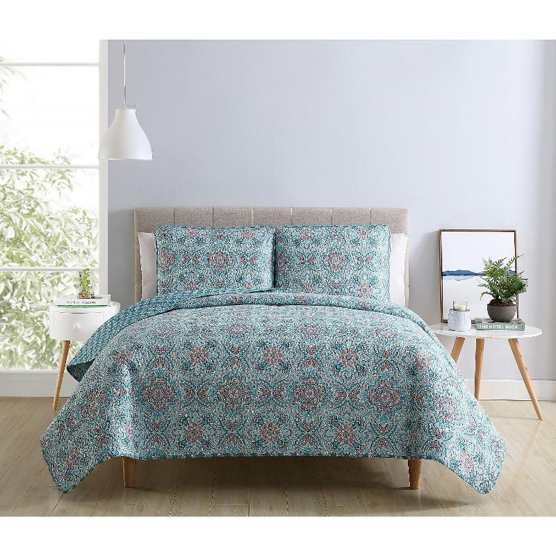 VCNY Home Emilia Reversible Medallion Quilt Set - Blue 3 Piece King