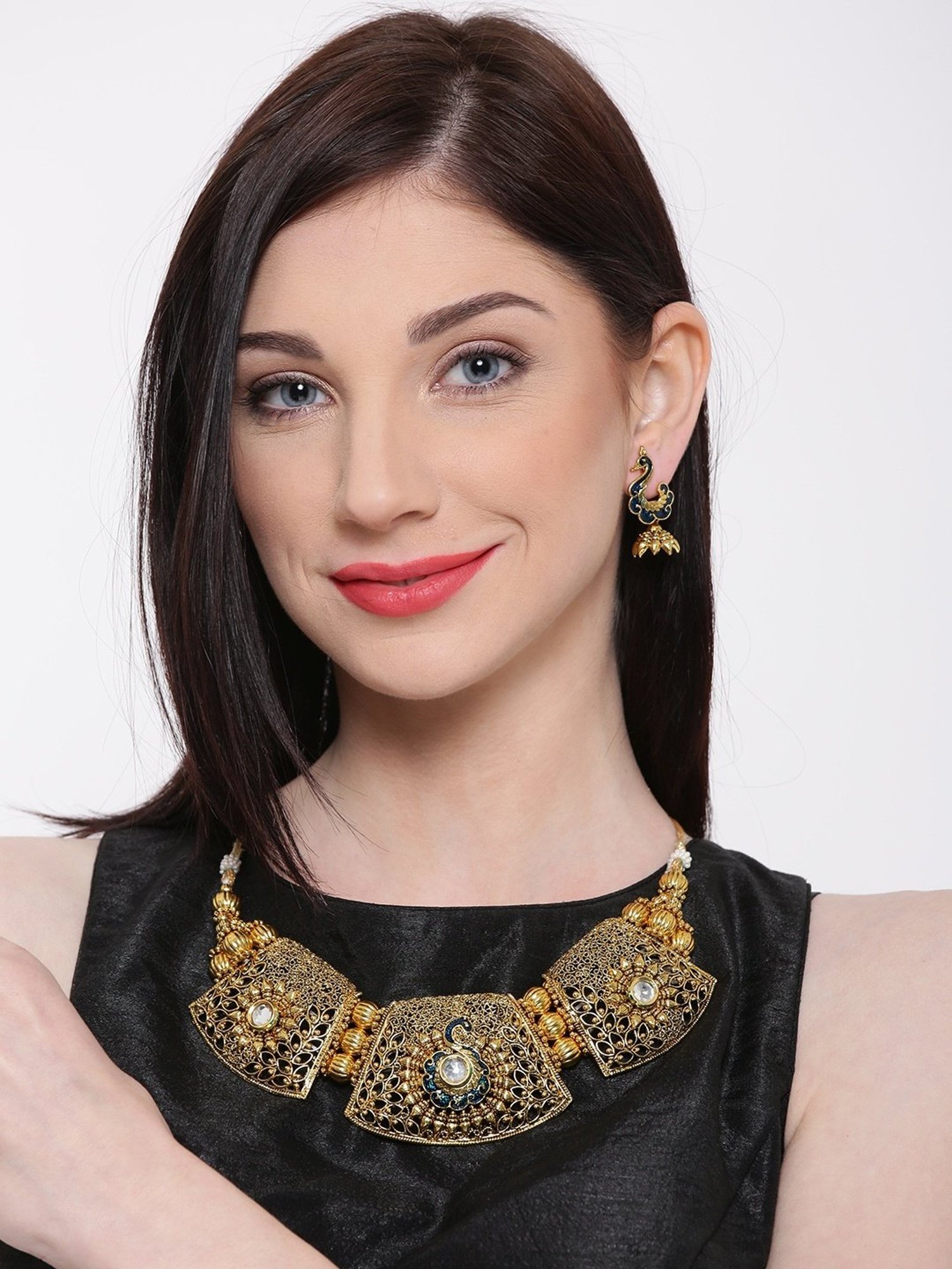 Sri Jagdamba Pearls White Alloy Classic Necklace & Earring Set