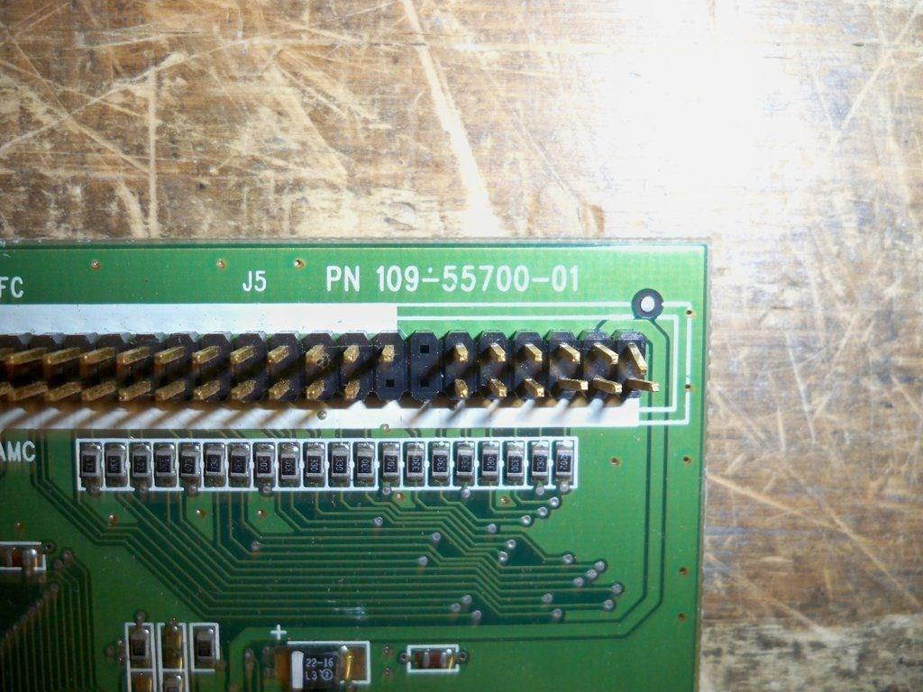 Video card AGP, ATI 109-55700-00, Ver2.0, 1025570300,(b.23)